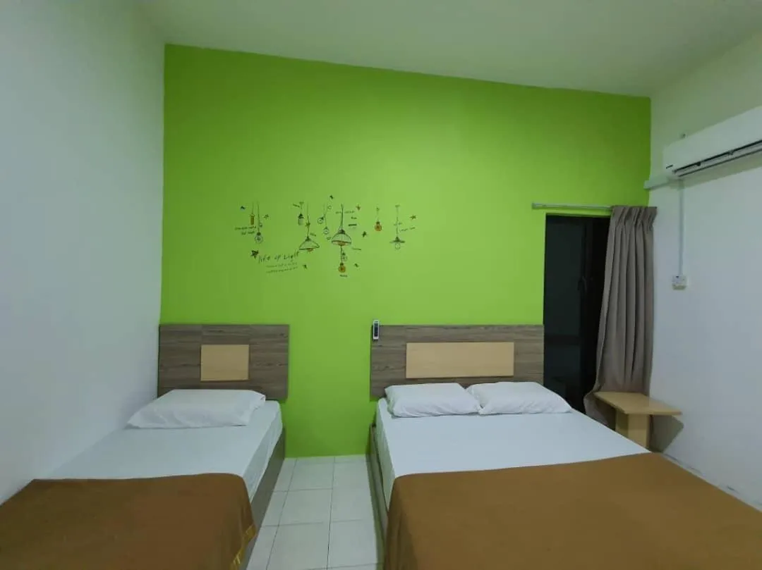 Bed in Walking Distance To The Beach, Pangkor