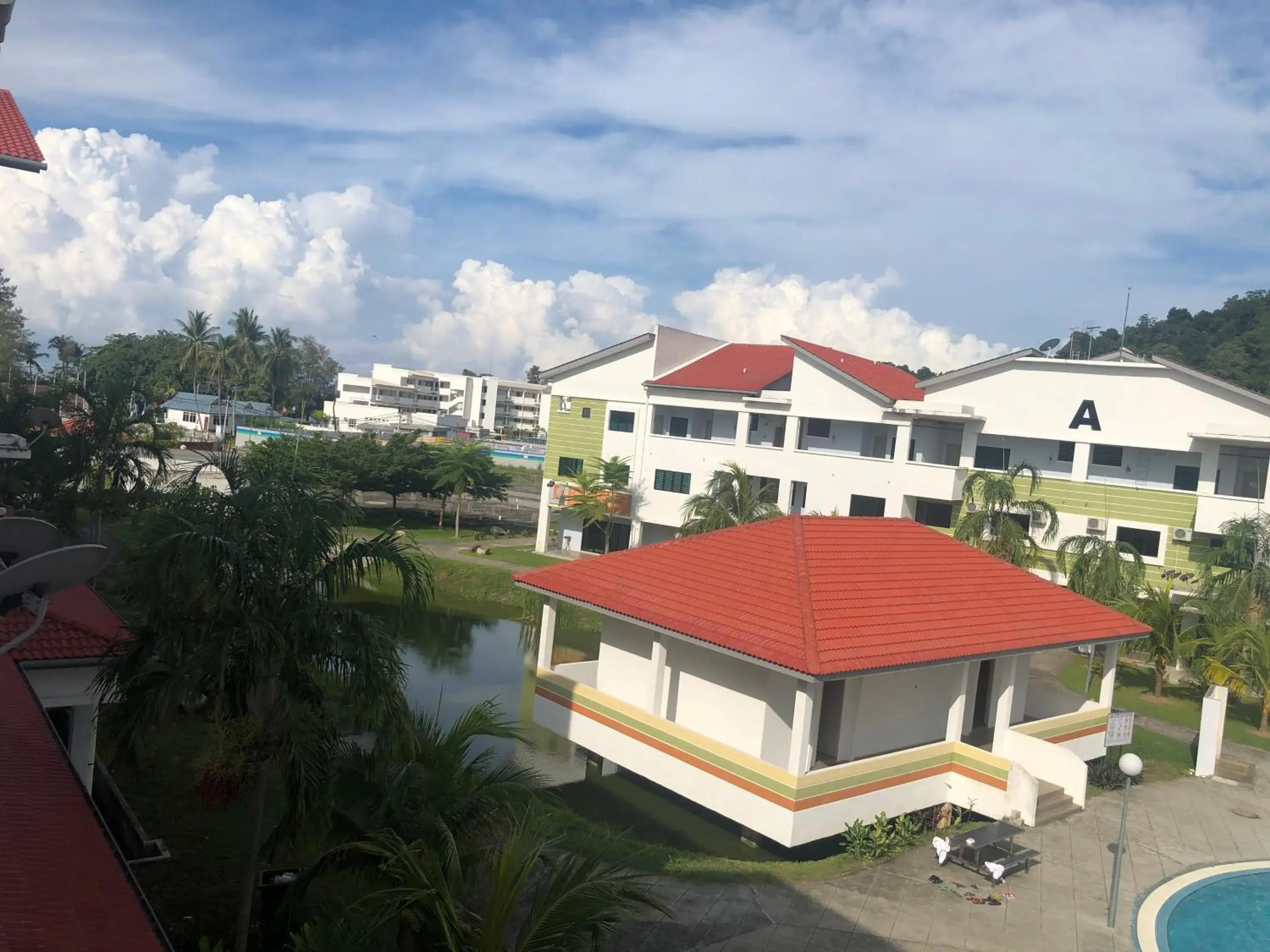 Two-Bedroom Apartment in Walking Distance To The Beach, Pangkor Two-Bedroom Apartment in Walking Distance To The Beach, Pangkor