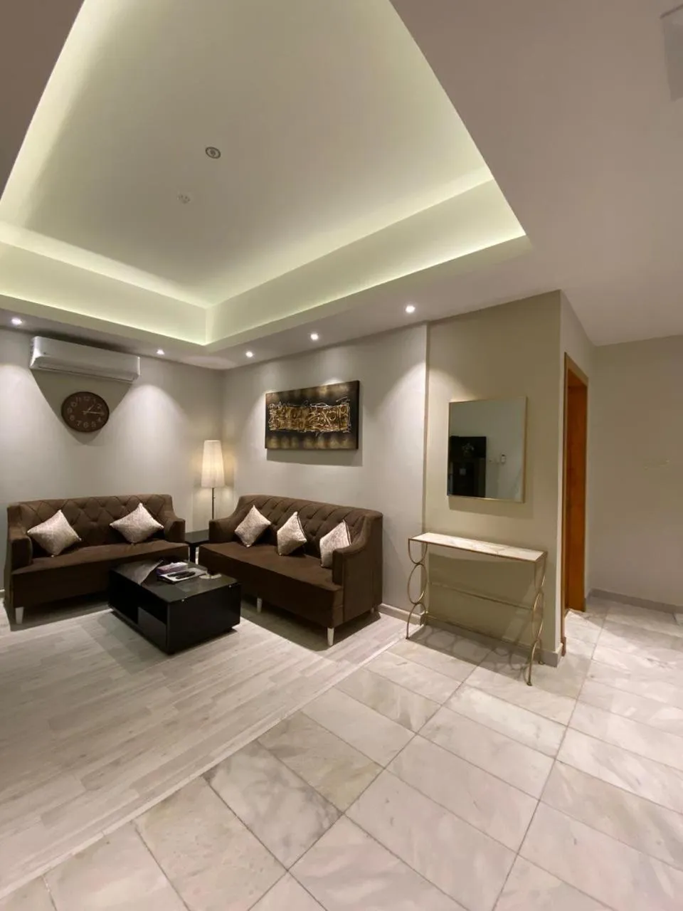 Seating area, Bed in Desert Rose