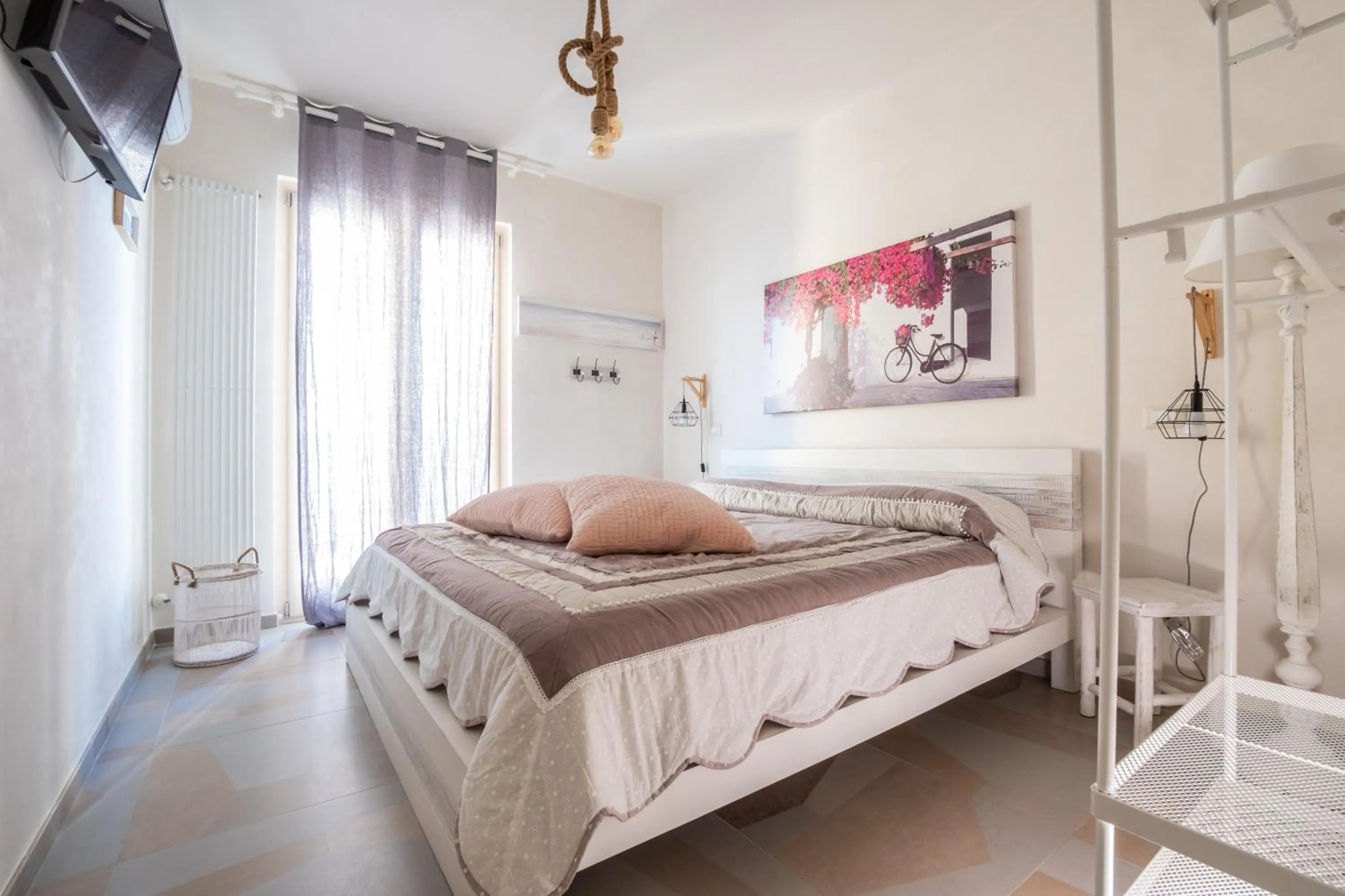 Bed in B&B A Pochi Passi