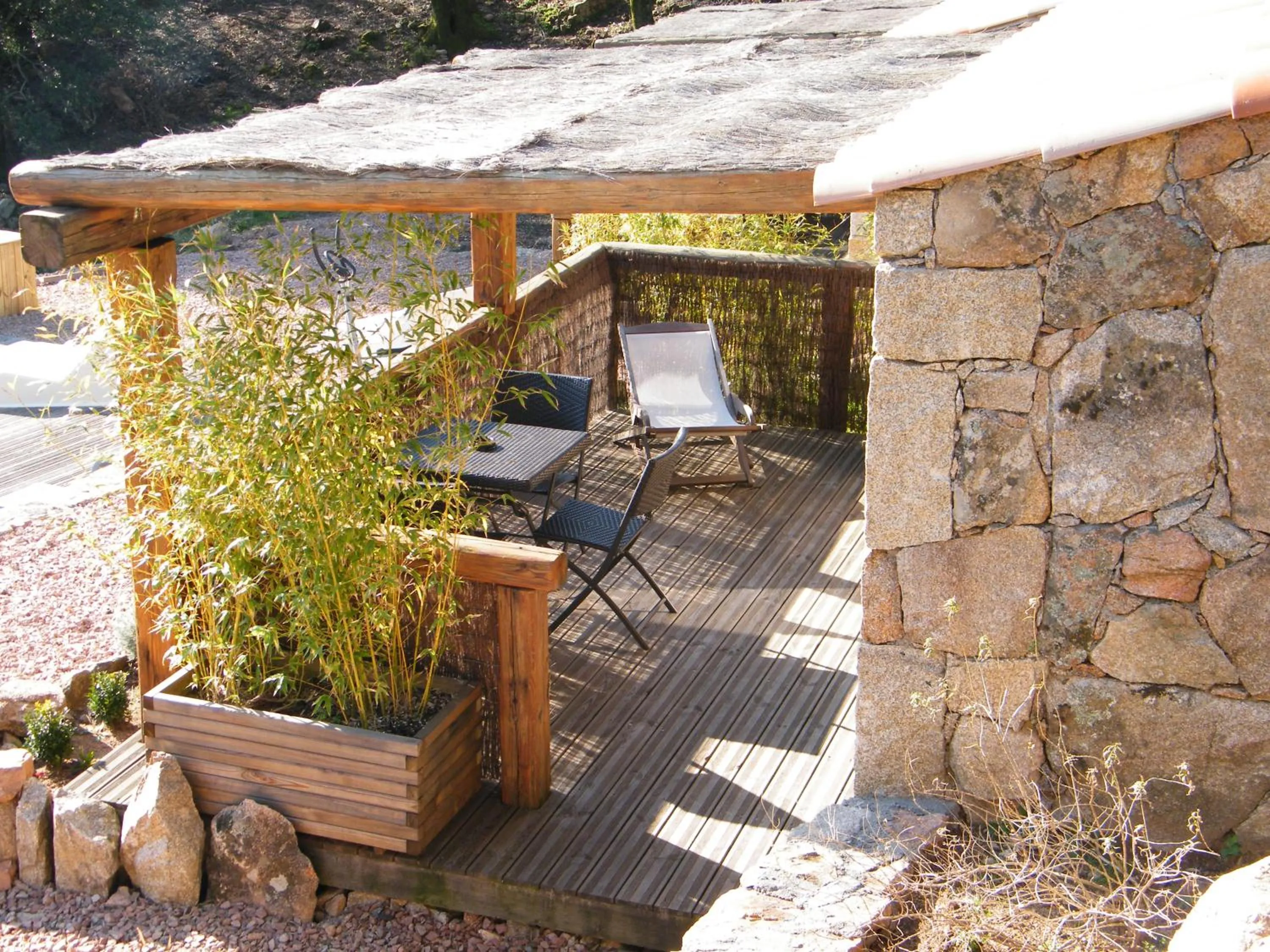 Patio in Les Jardins de Mathieu