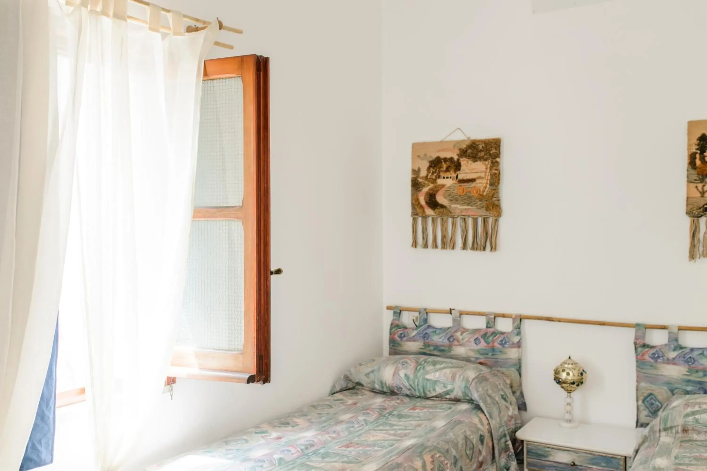 Twin Room with Private External Bathroom - single occupancy in B&B OTIUM Twin Room with Private External Bathroom - single occupancy in B&B OTIUM
