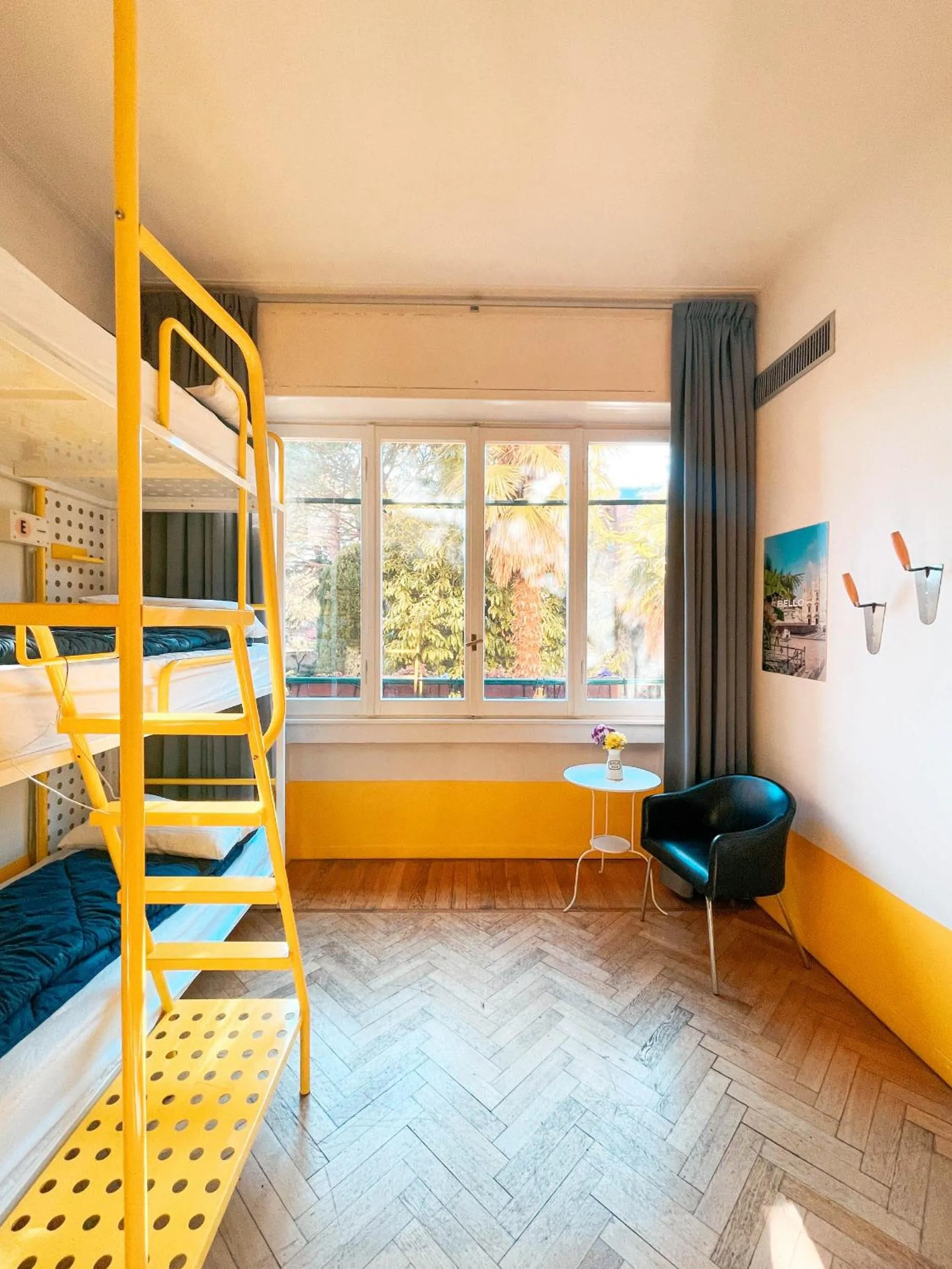 Bed in Ostello Bello Lake Como