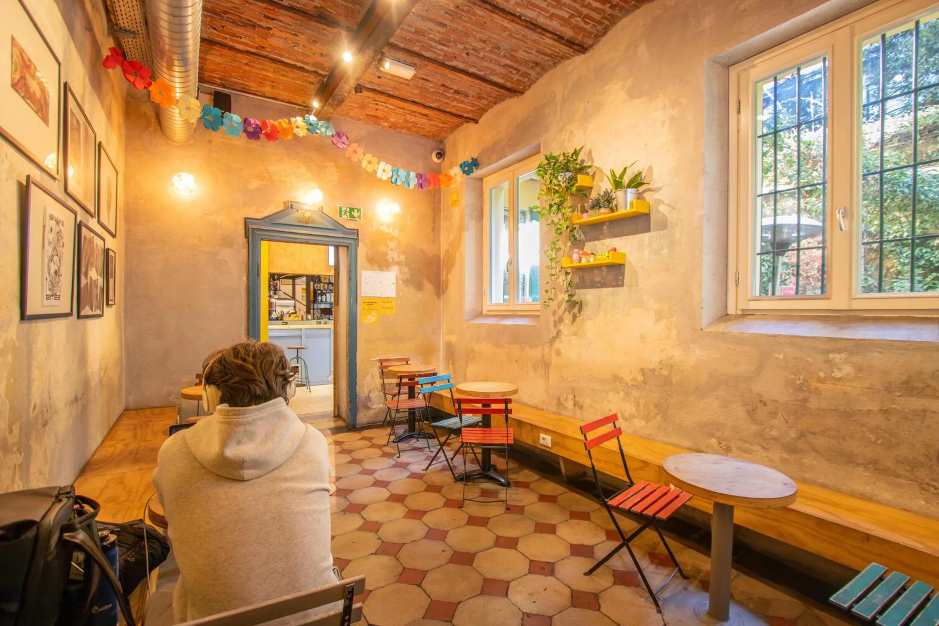 Living room in Ostello Bello Lake Como