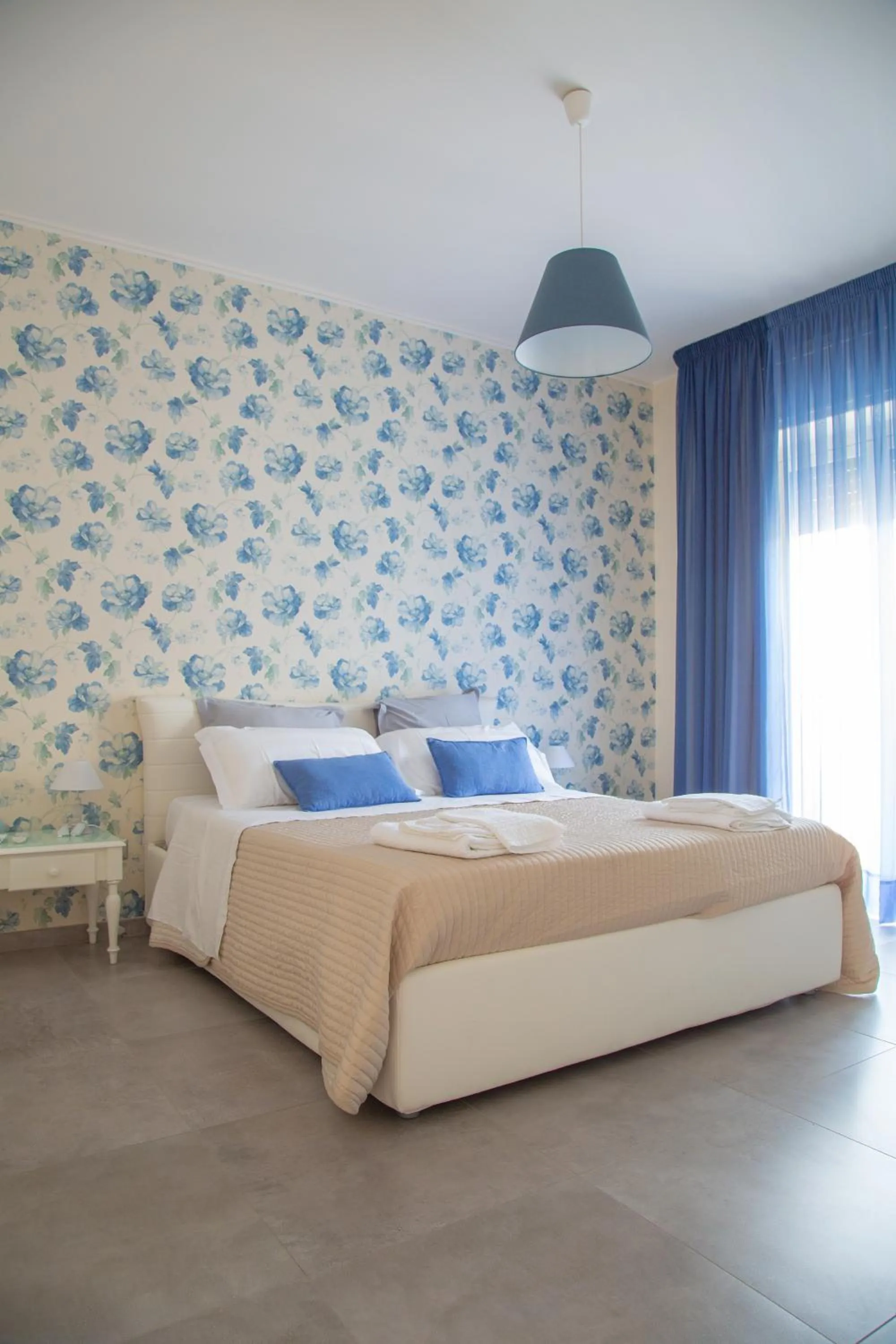 Bathroom, Bed in B&B Attico 160