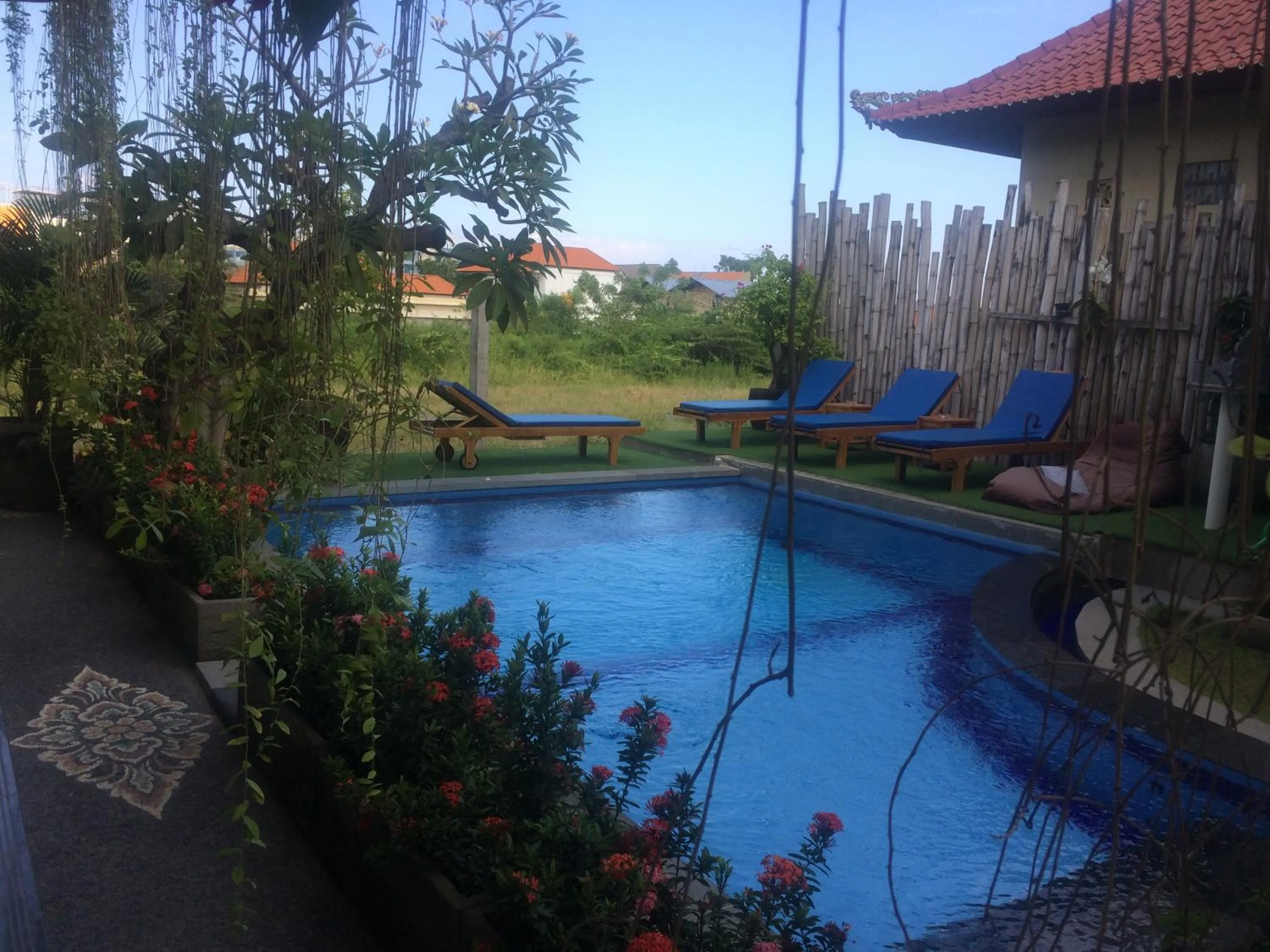 Swimming pool in Bali Full Moon Guest House