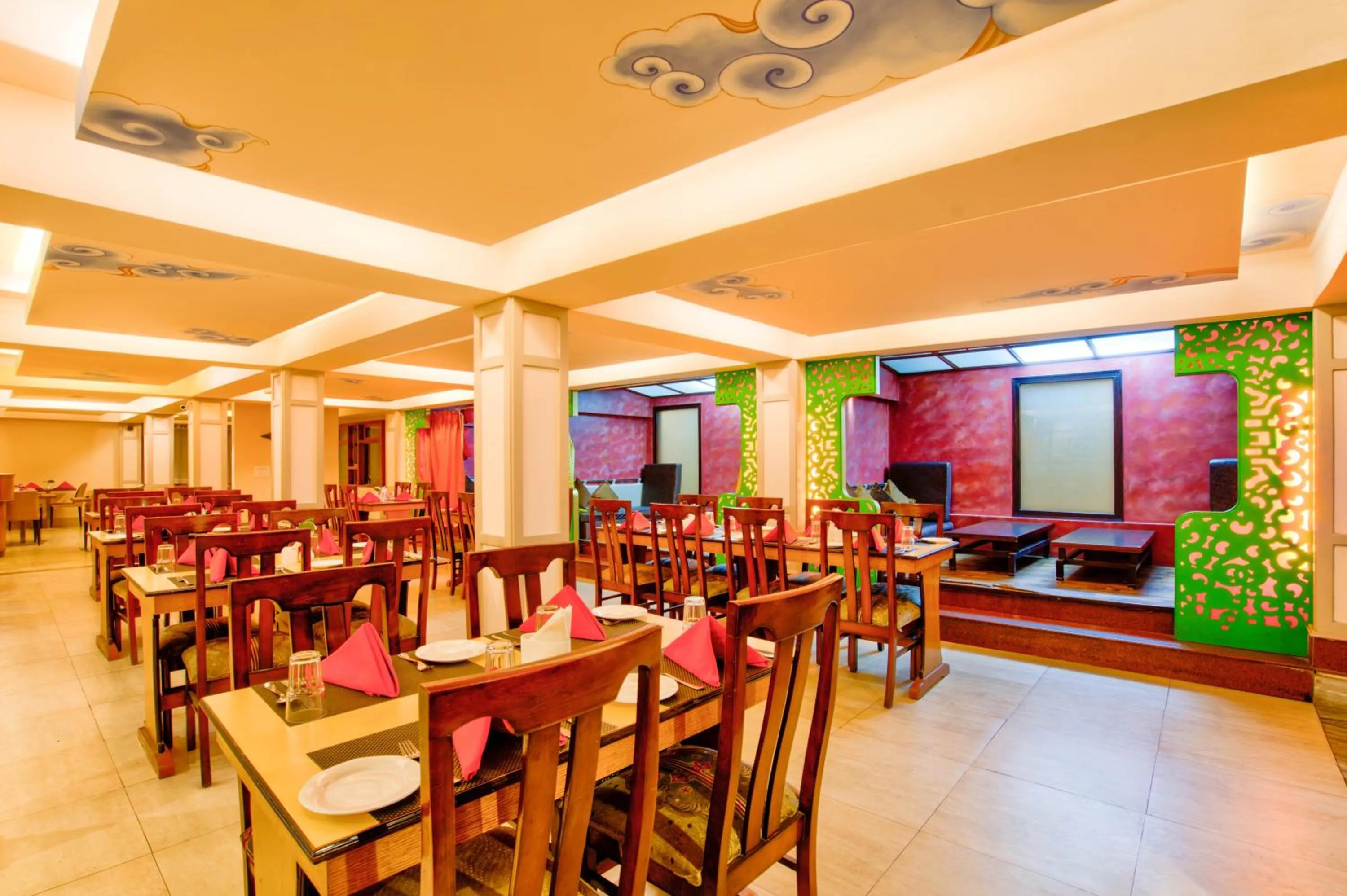 Restaurant/places to eat in Summit Ttakshang Residency Hotel & Spa Mg Marg