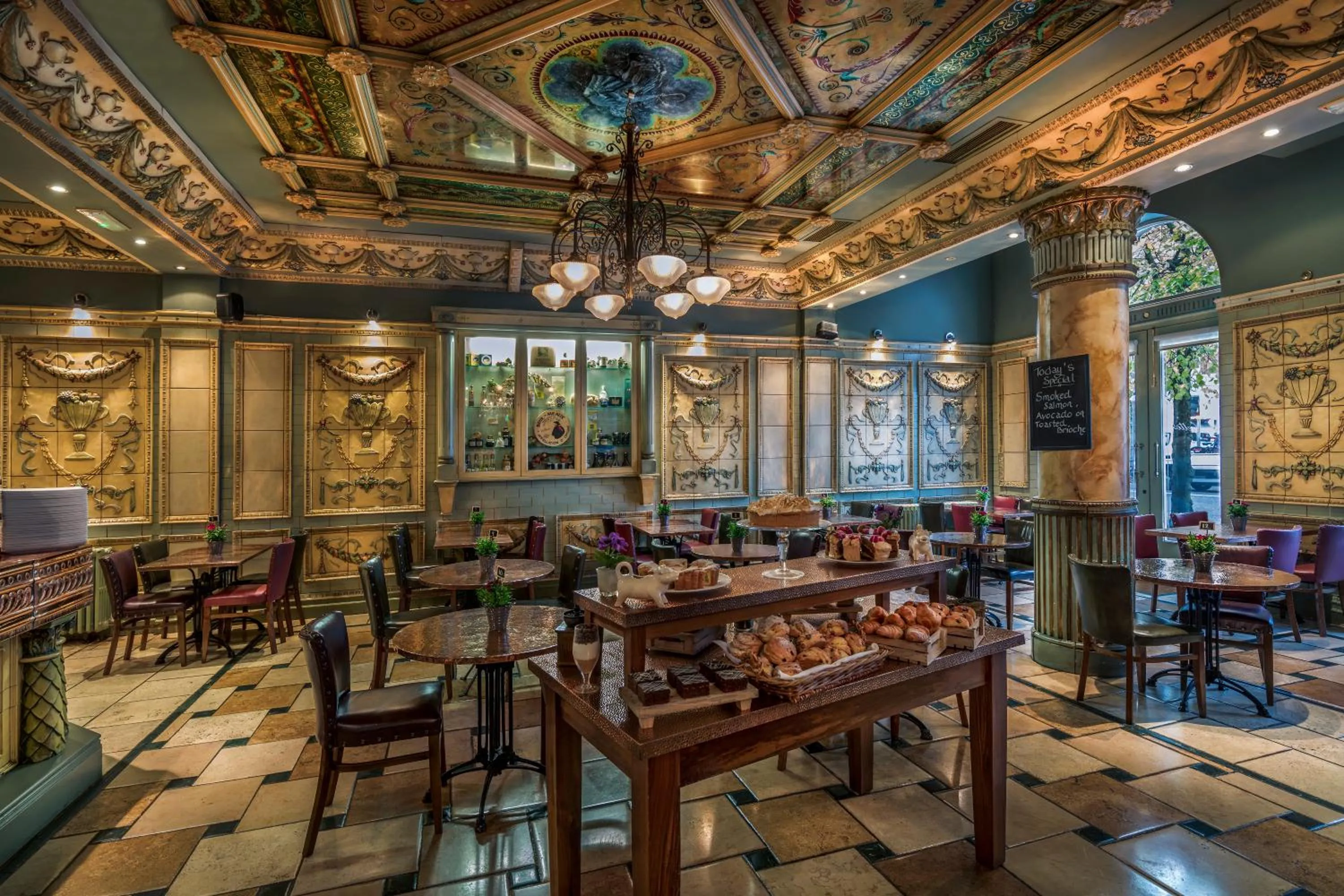 Restaurant/places to eat in Imperial Hotel Cork City