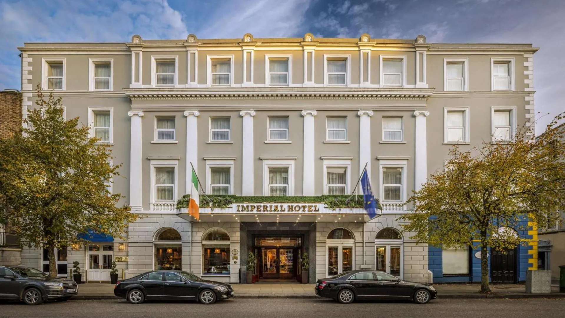 Property building in Imperial Hotel Cork City