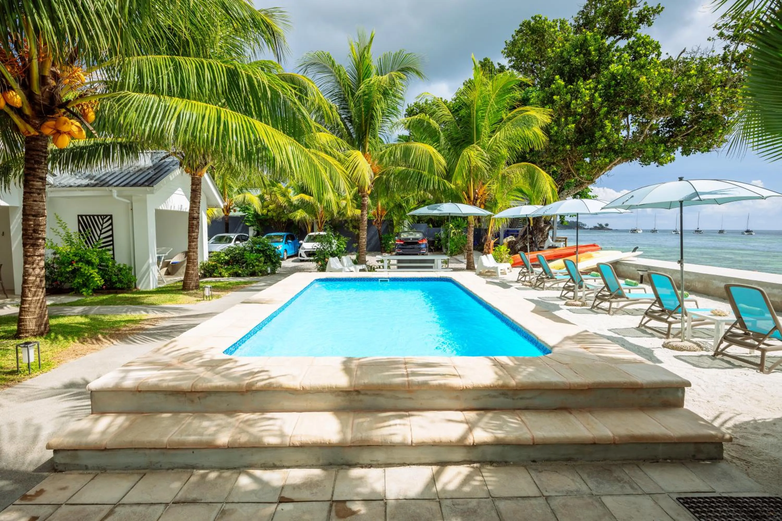 Swimming pool in Le Nautique Beachfront Apartments