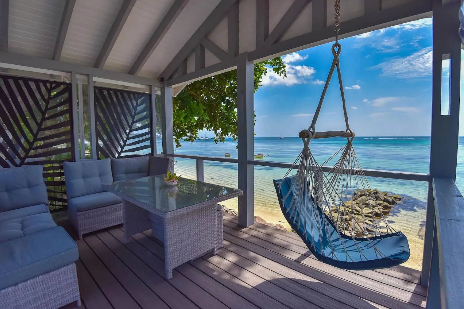 BBQ facilities in Le Nautique Beachfront Apartments