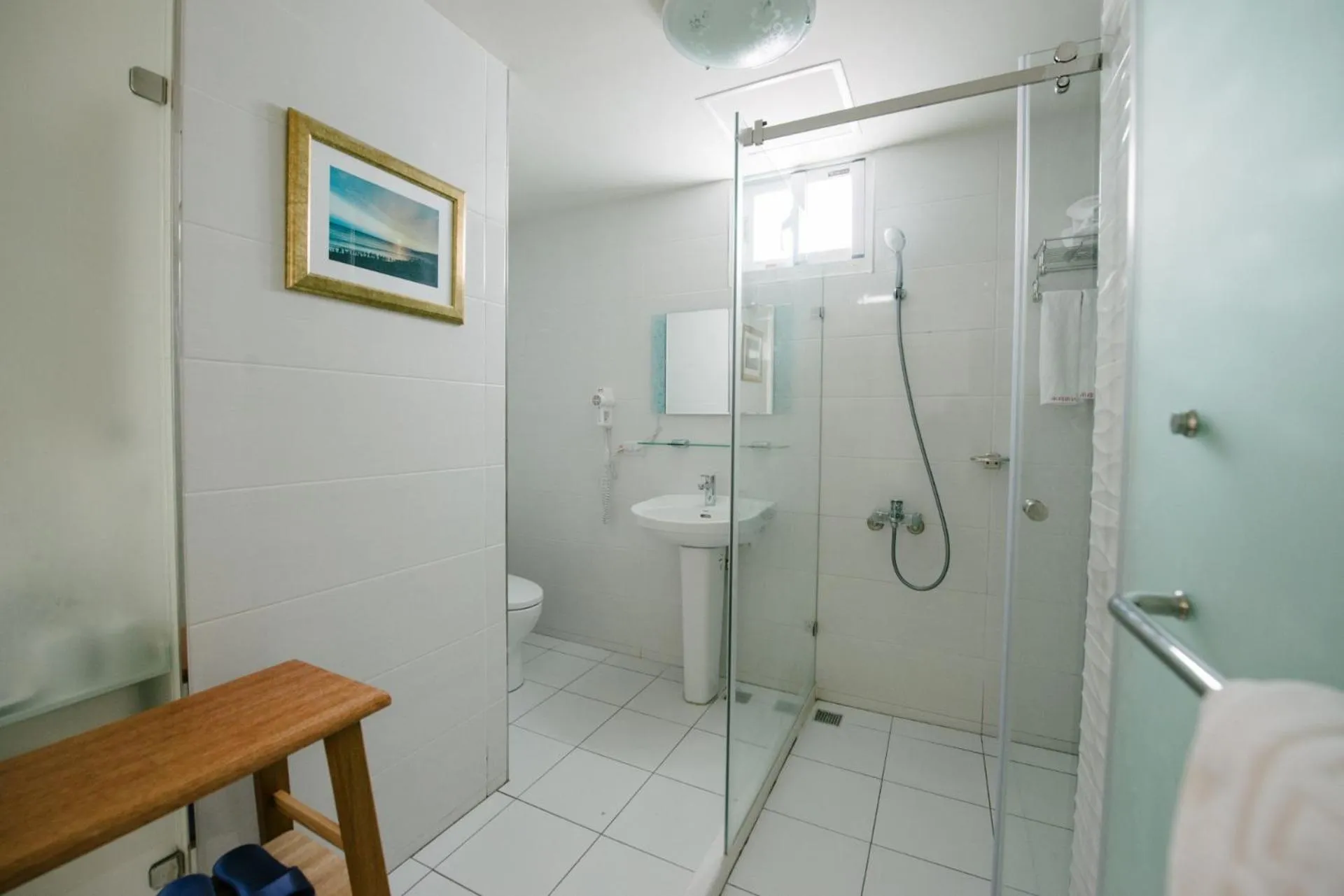 Shower in He Sen B&B