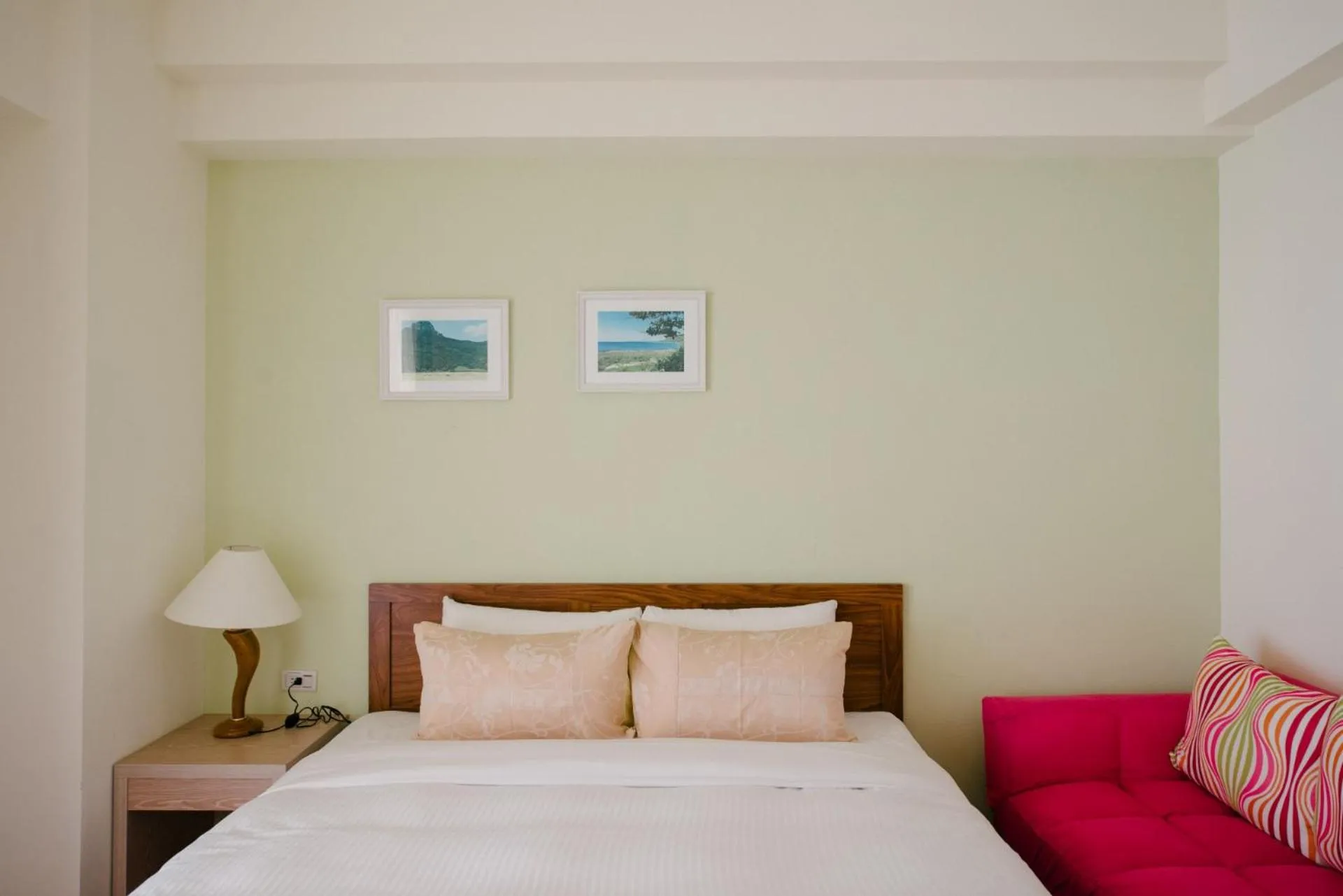 Photo of the whole room, Bed in He Sen B&B