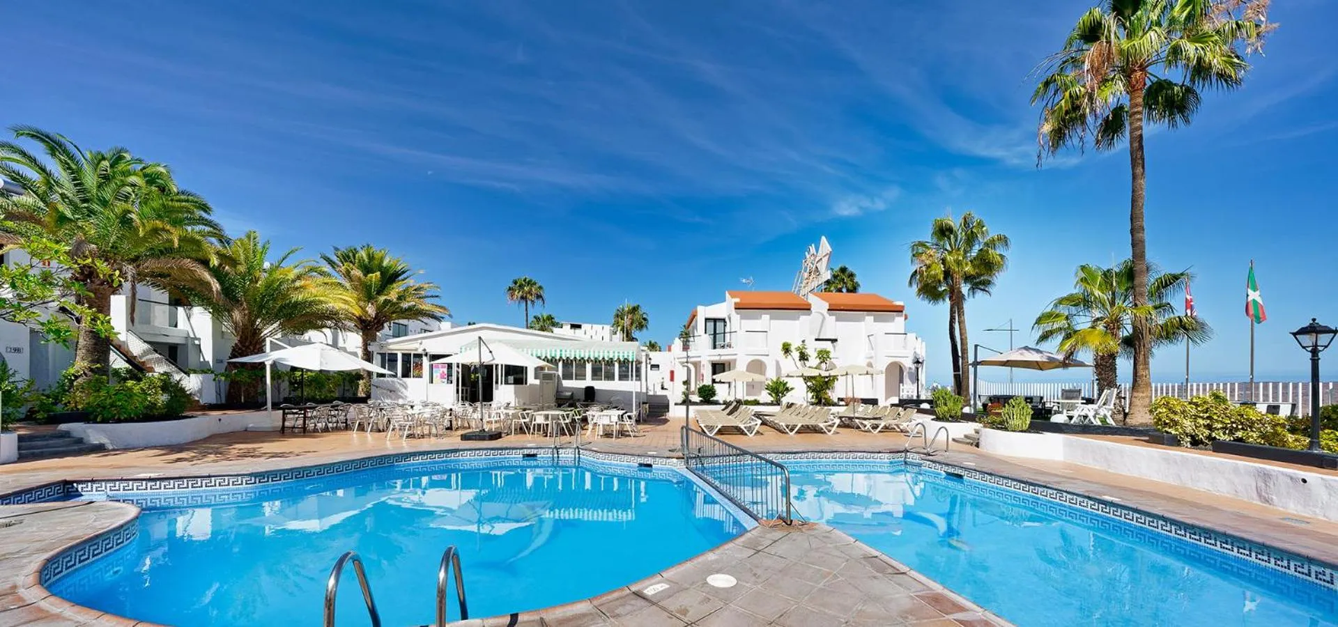 Ura Hotels Nido del Águila