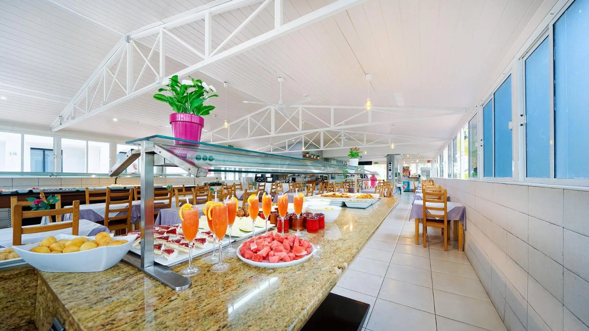 Ura Hotels Nido del Águila