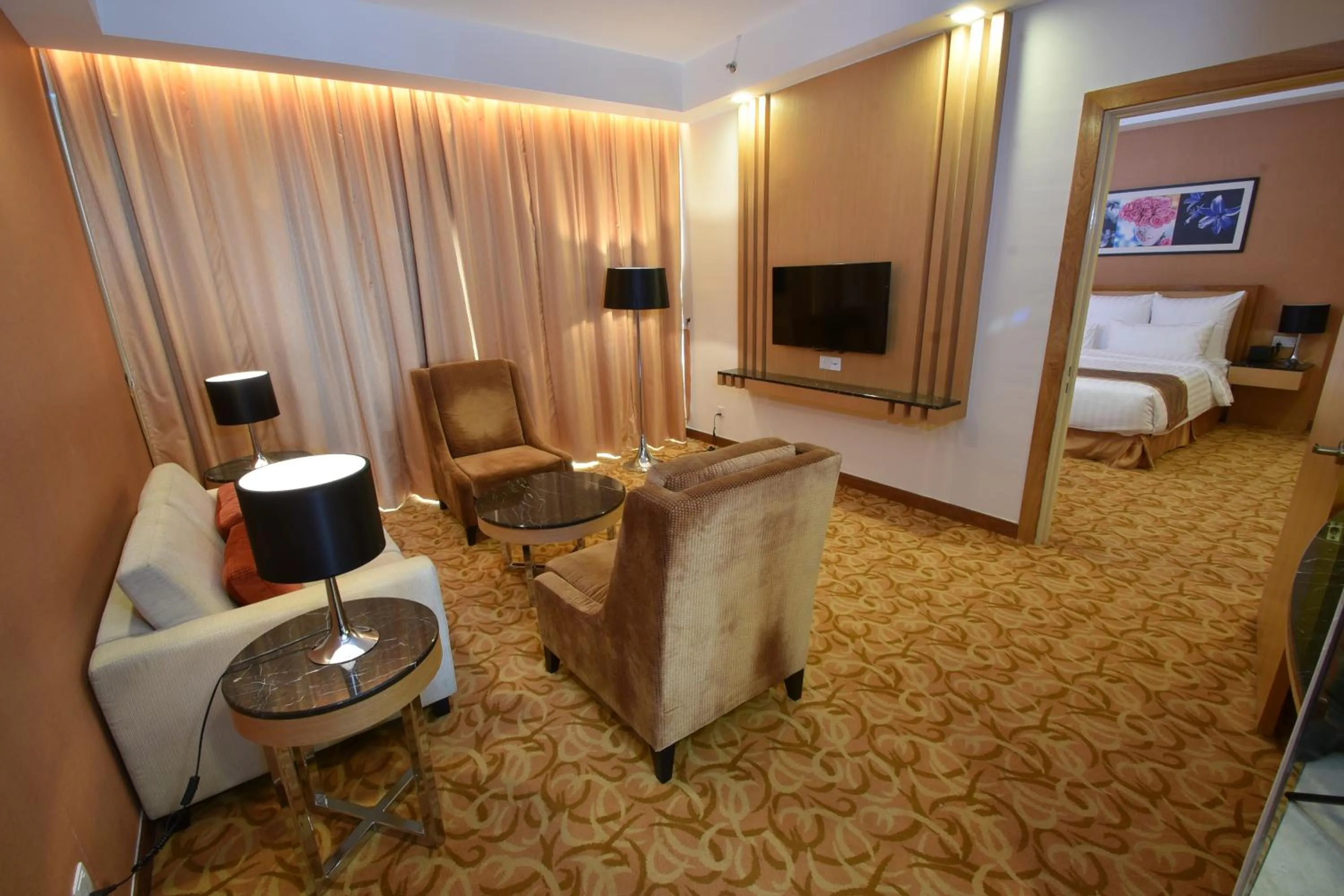 Living room, Bed in Tenera Hotel