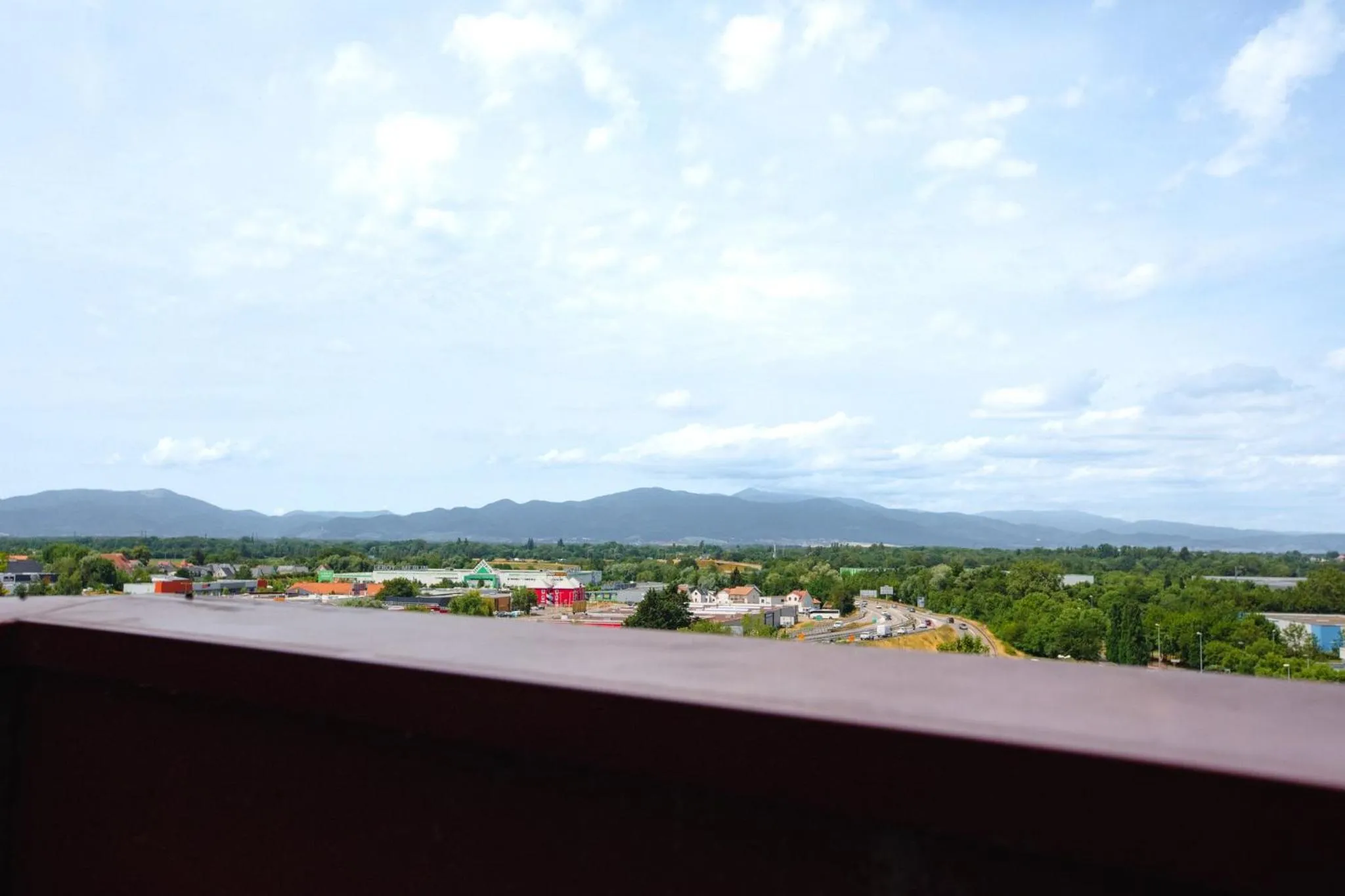 Photo of the whole room in Holiday Inn Mulhouse by IHG