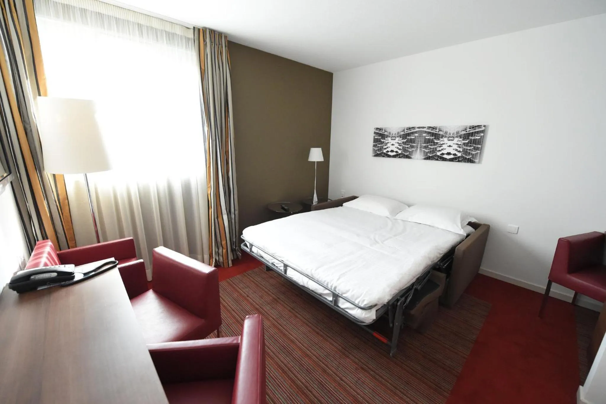 Bedroom, Bed in Holiday Inn Mulhouse by IHG