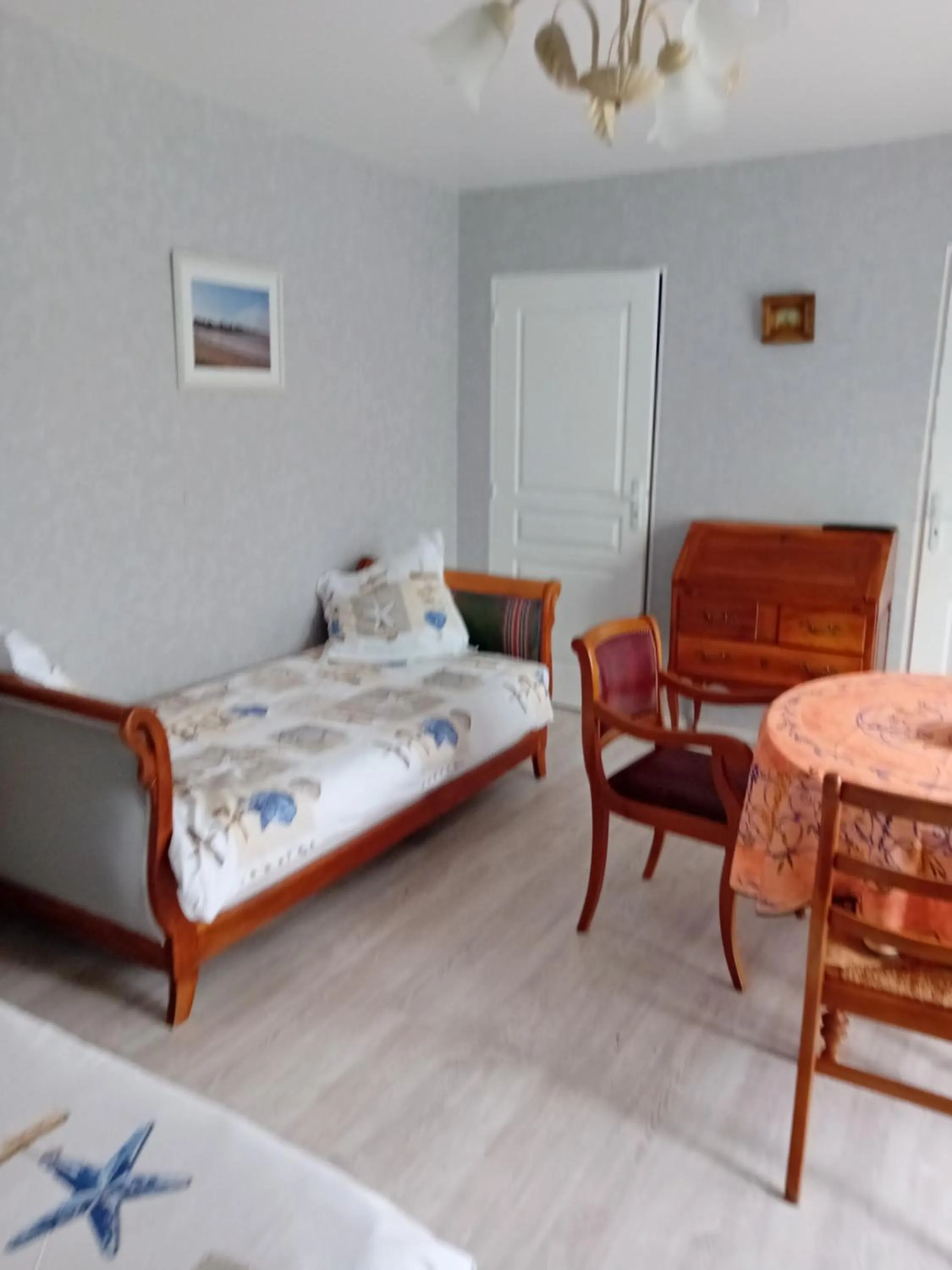 Bed in la pêcherie bord de mer