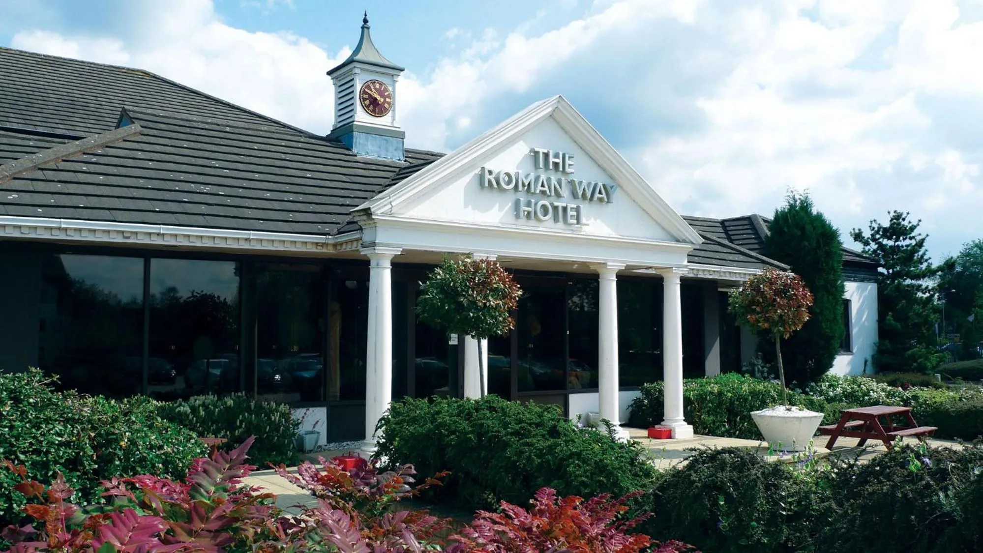 Facade/entrance in Roman Way Hotel A5 Cannock