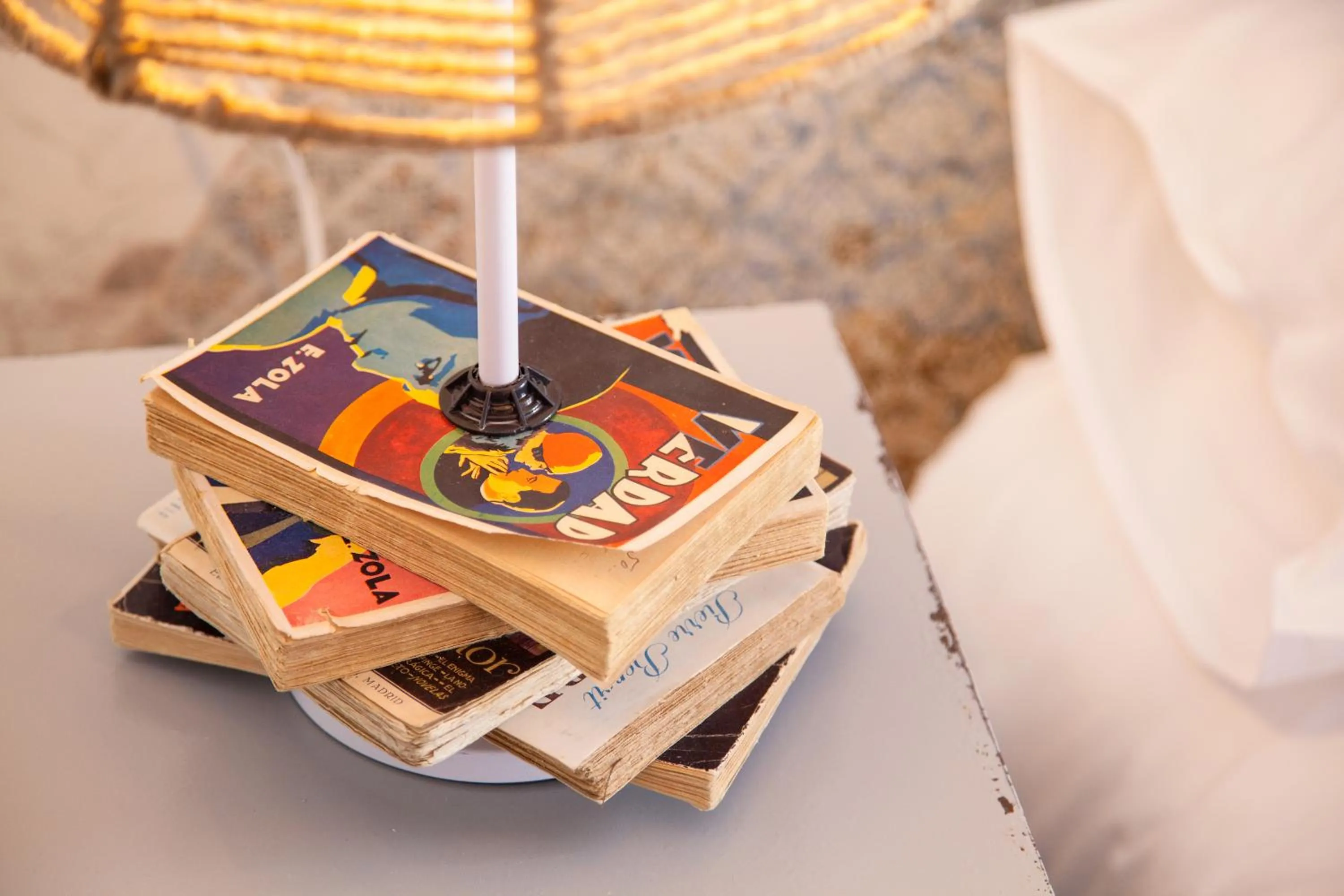 Decorative detail in Hostly Mariana