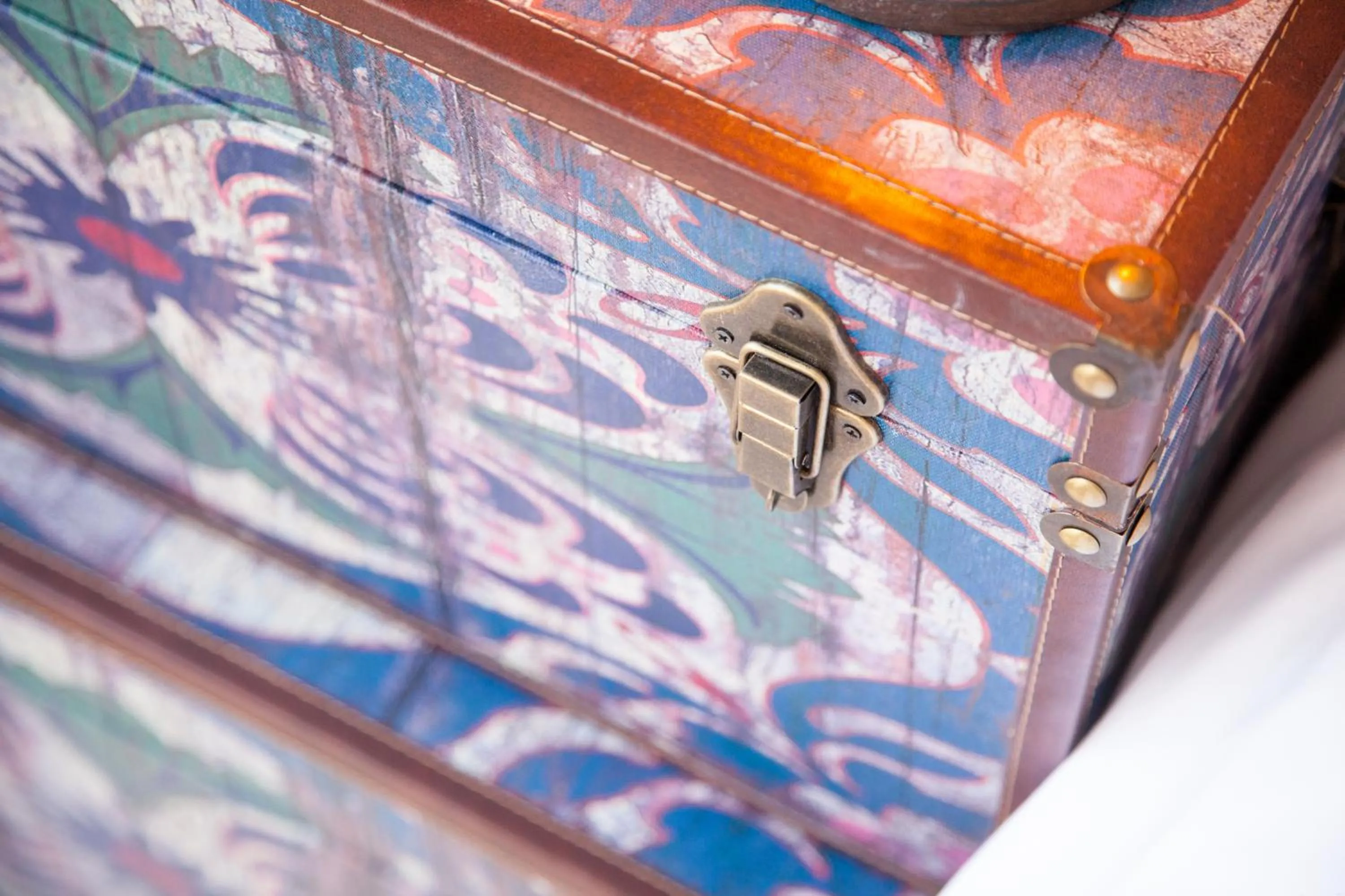 Decorative detail in Hostly Mariana