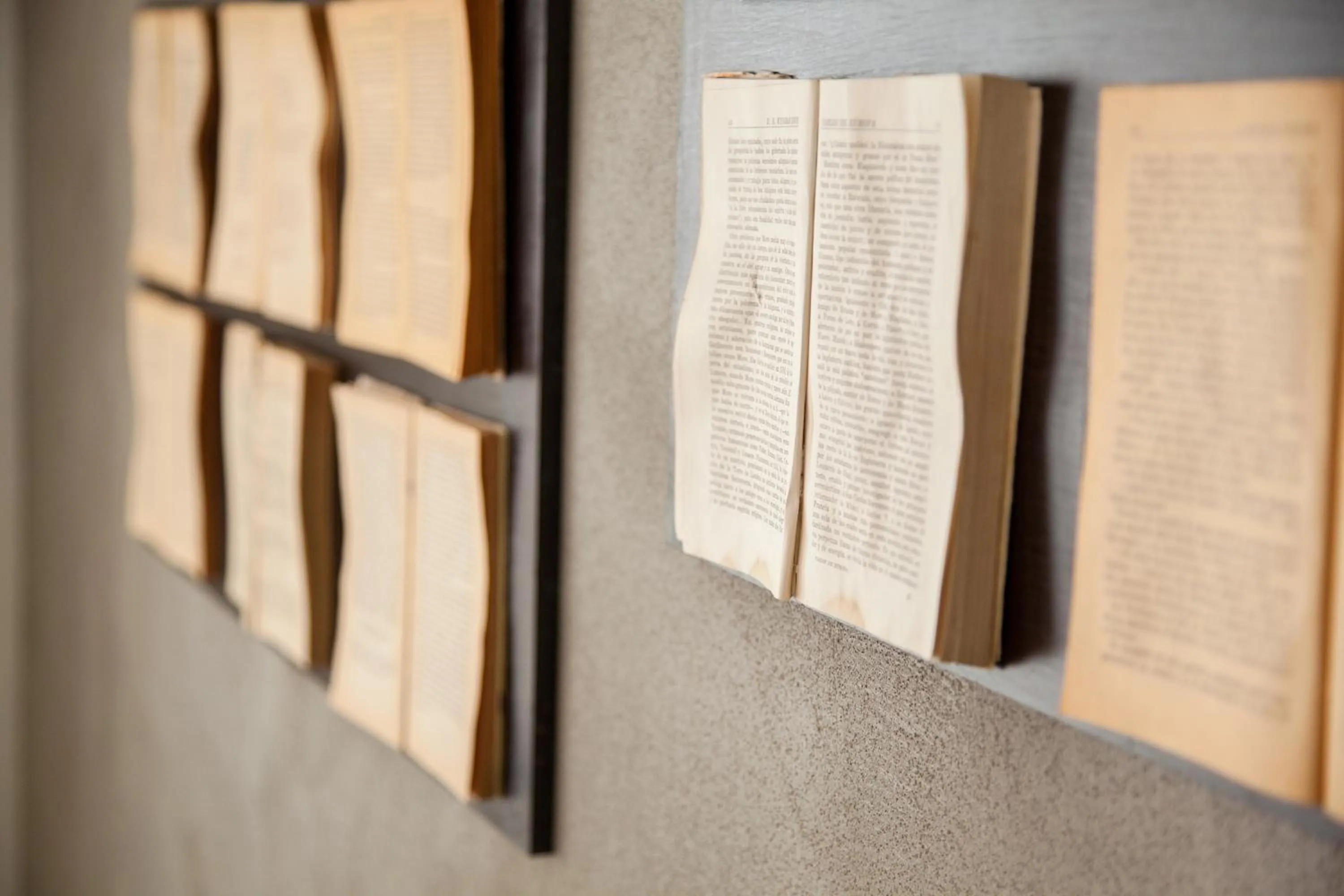 Decorative detail in Hostly Mariana