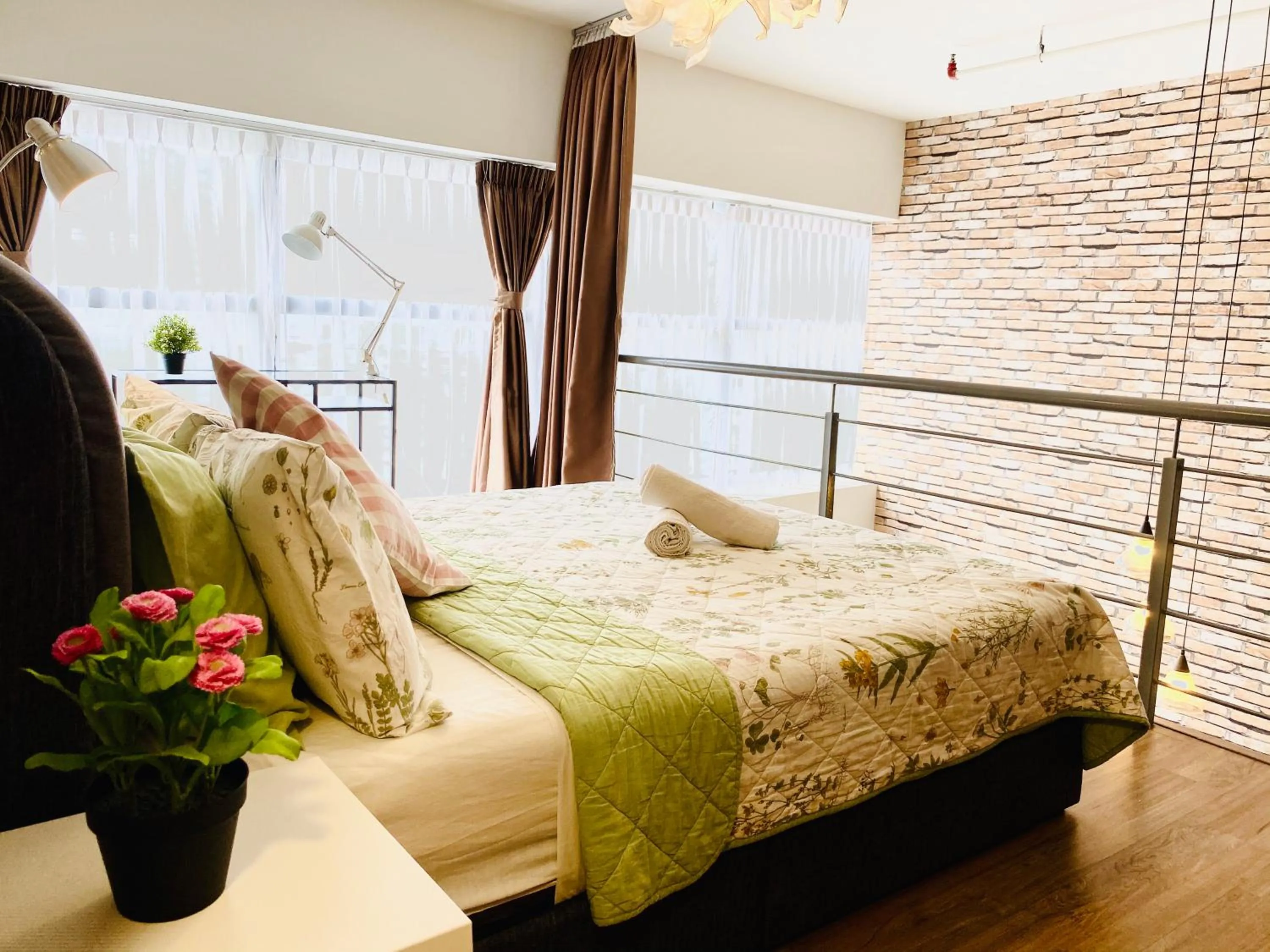 Bed in Chrisenbel Suites - Pinnacle PJ