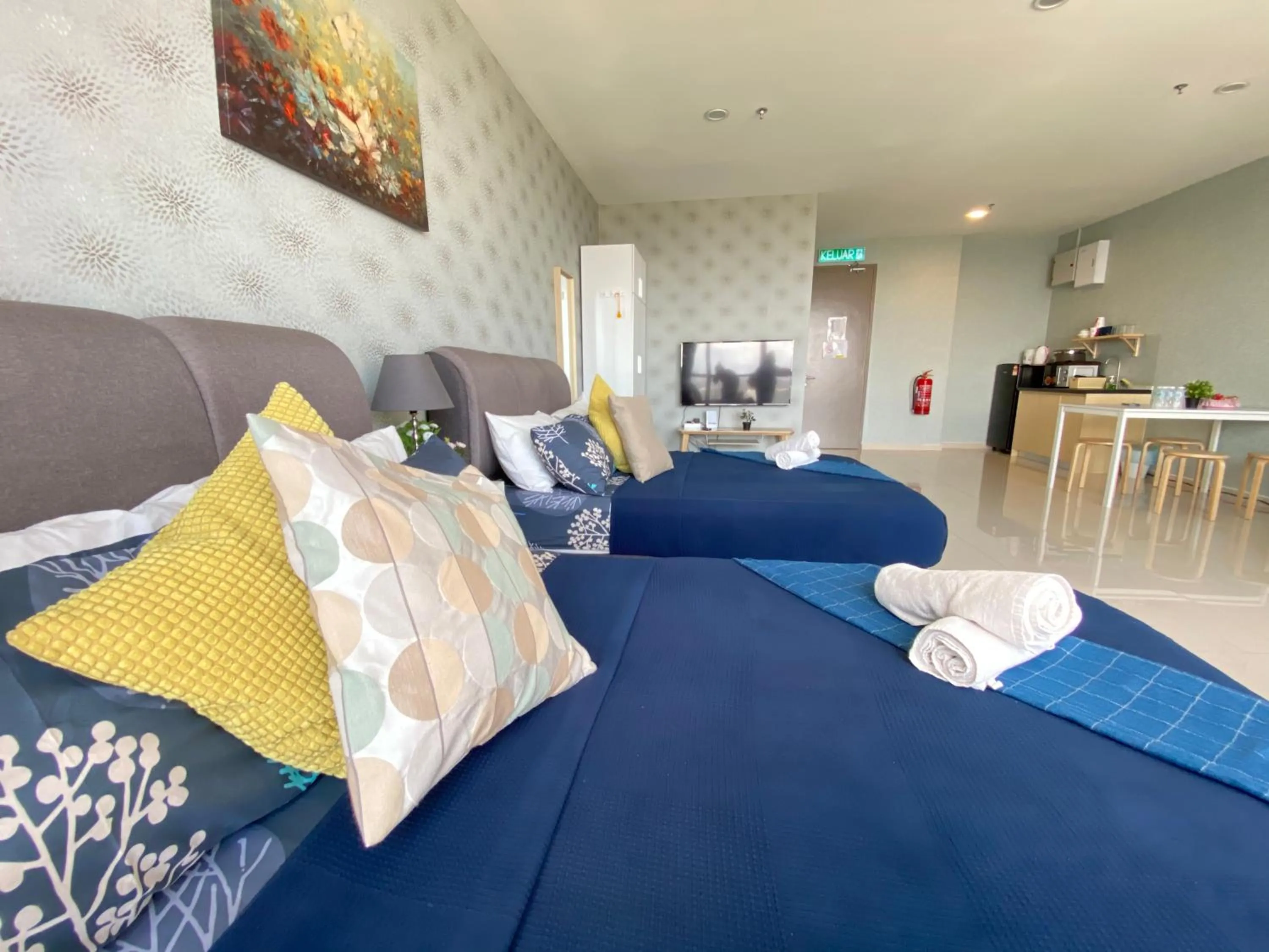 Bed in Chrisenbel Suites - Pinnacle PJ