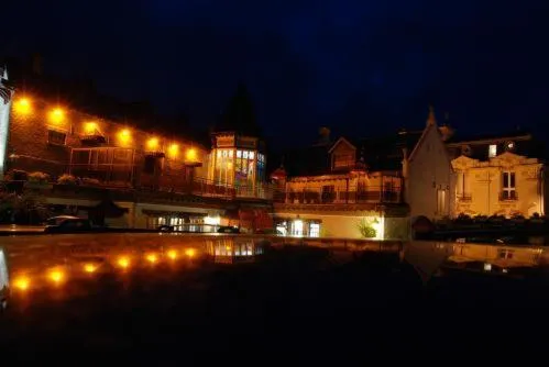 Facade/entrance in Chateau La Tour Du Roy