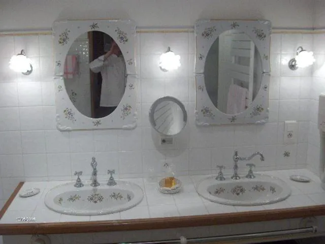 Bathroom in Chateau La Tour Du Roy