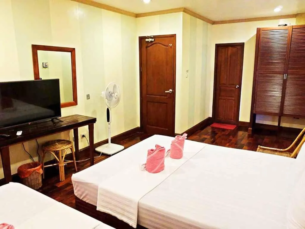 Family, Bed in El Nido Beach Hotel