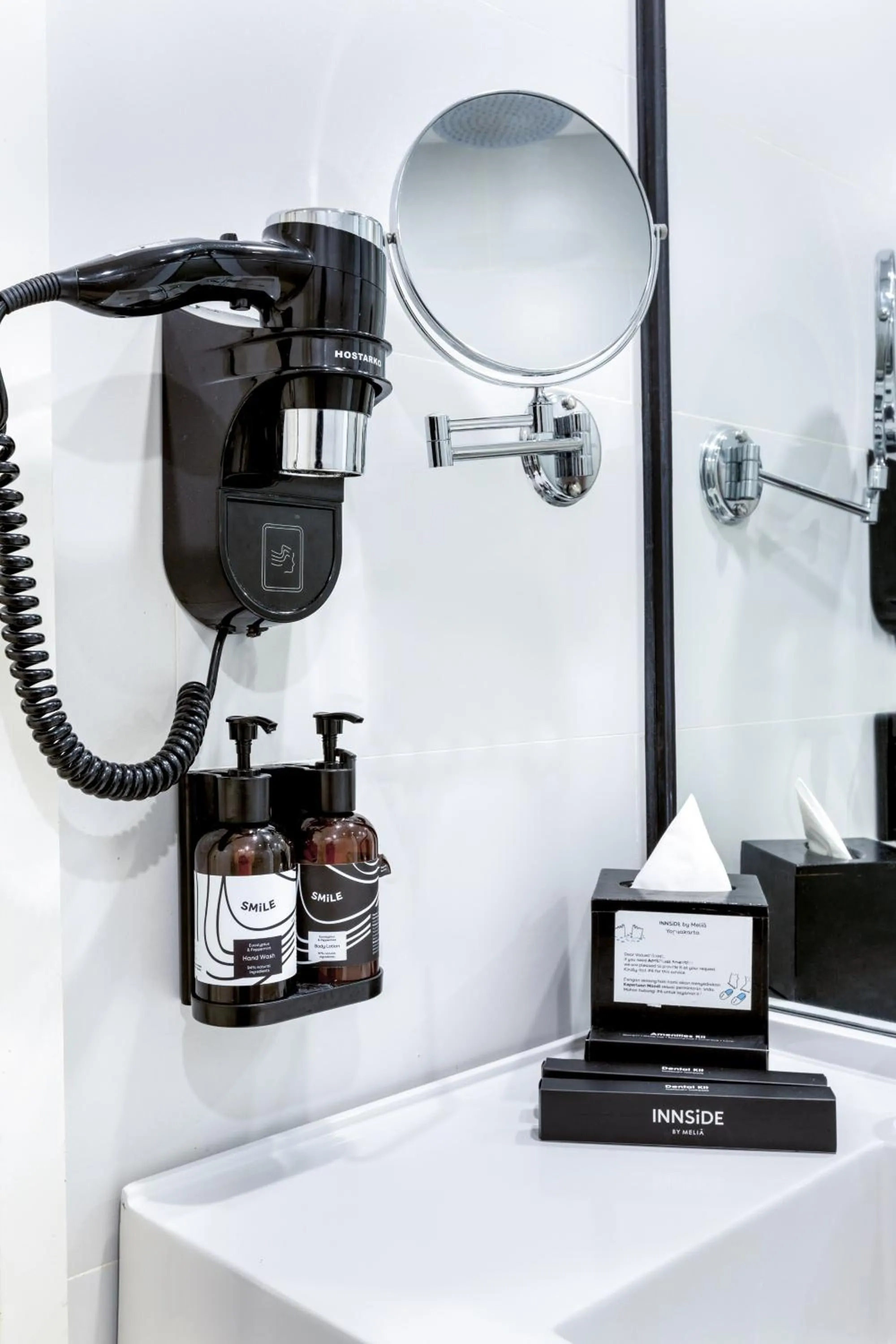 Bathroom in INNSiDE by Meliá Yogyakarta