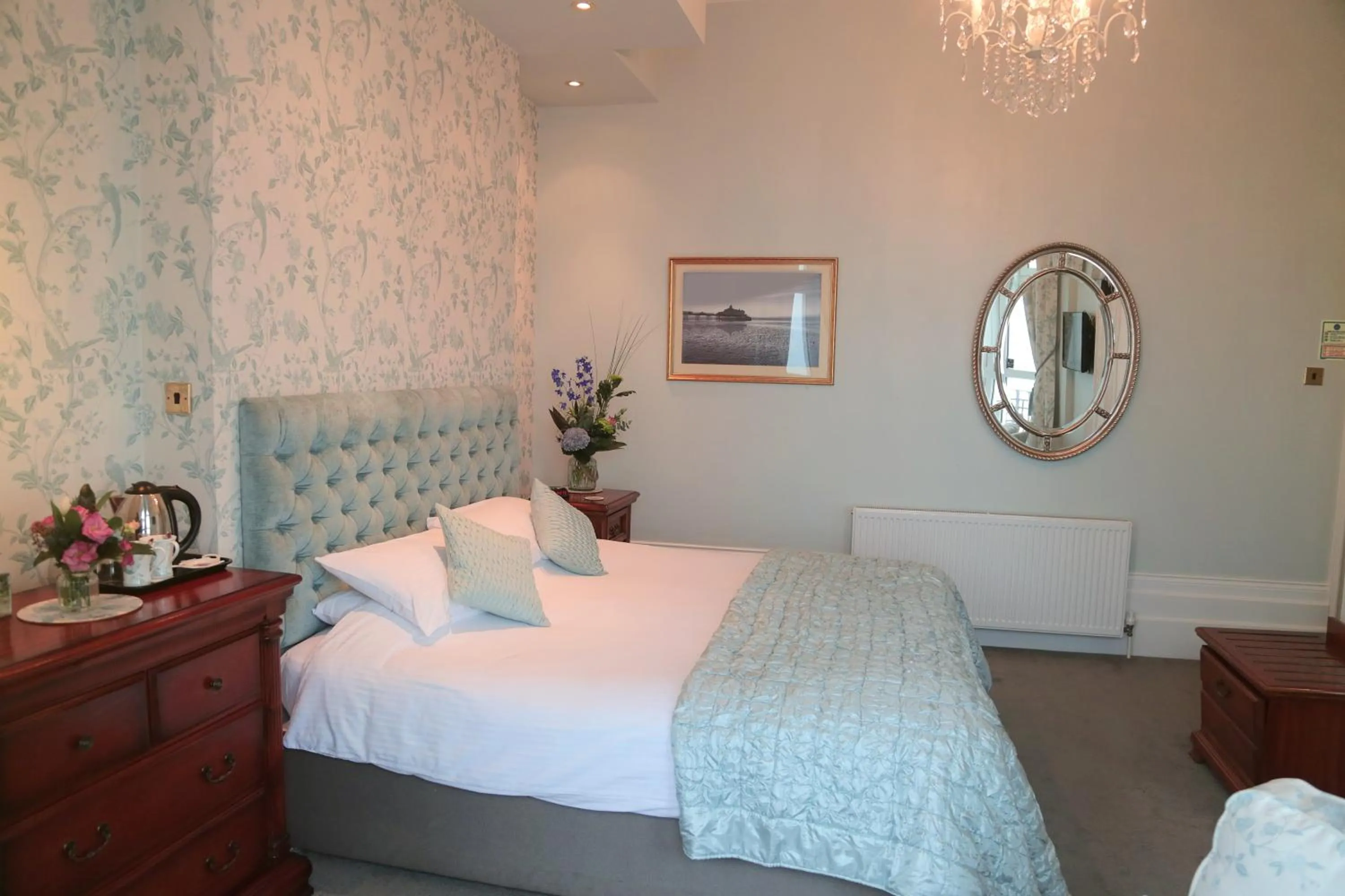 Photo of the whole room, Bed in East Beach Hotel