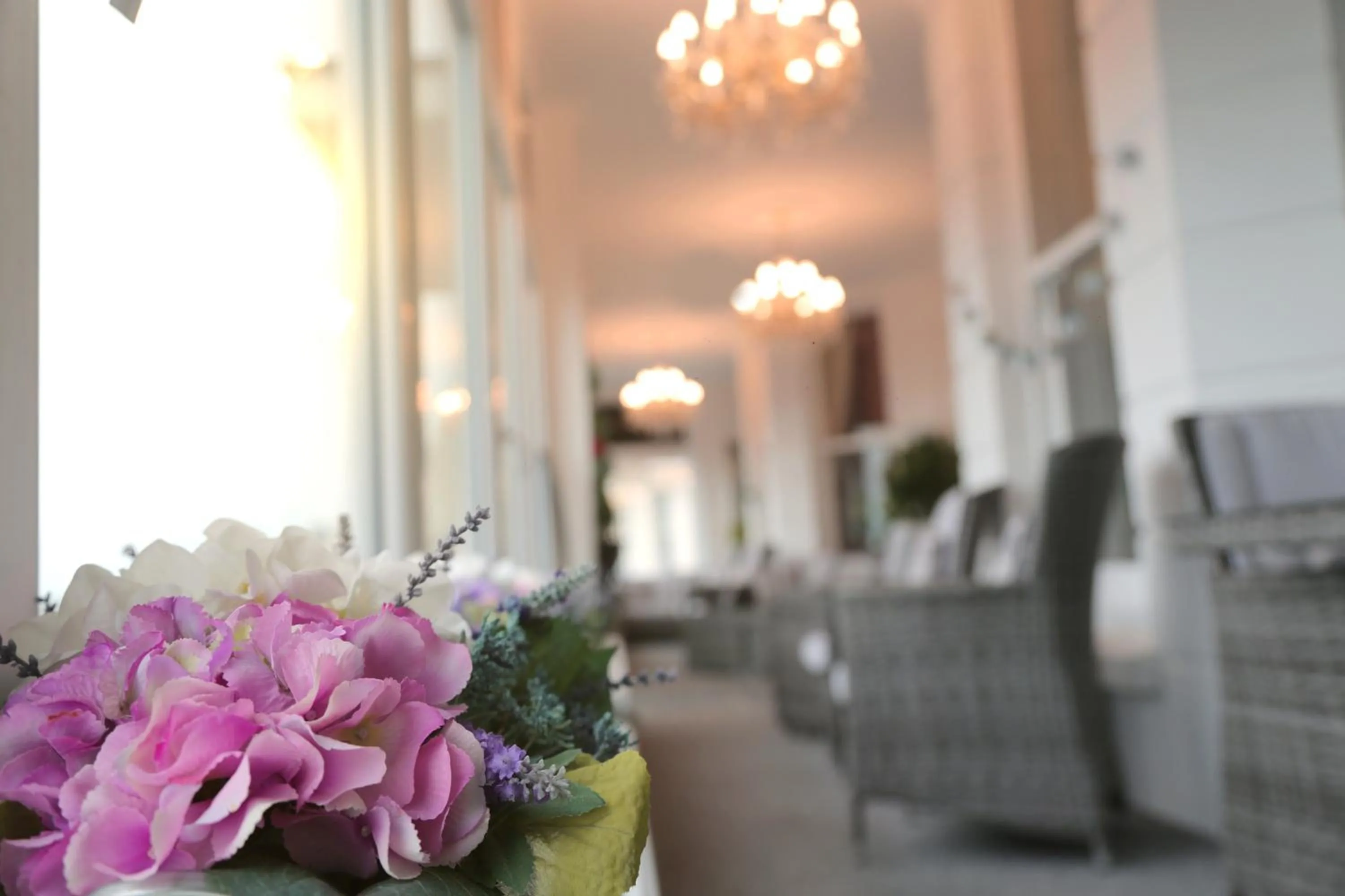 Lounge or bar in East Beach Hotel