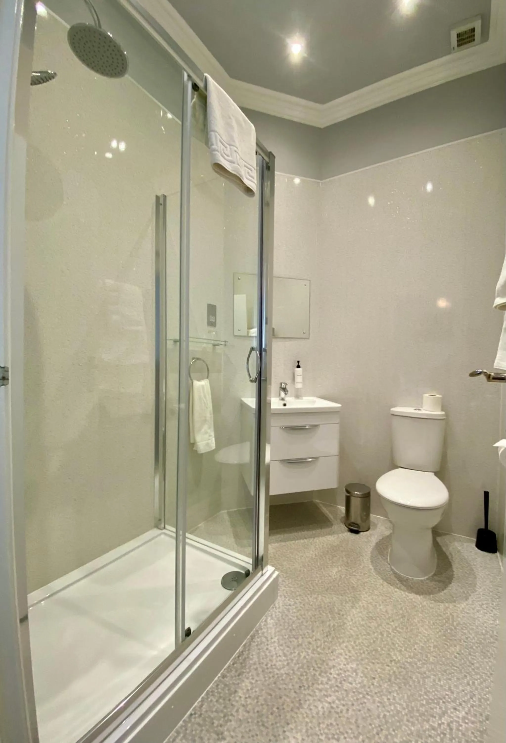 Shower in East Beach Hotel