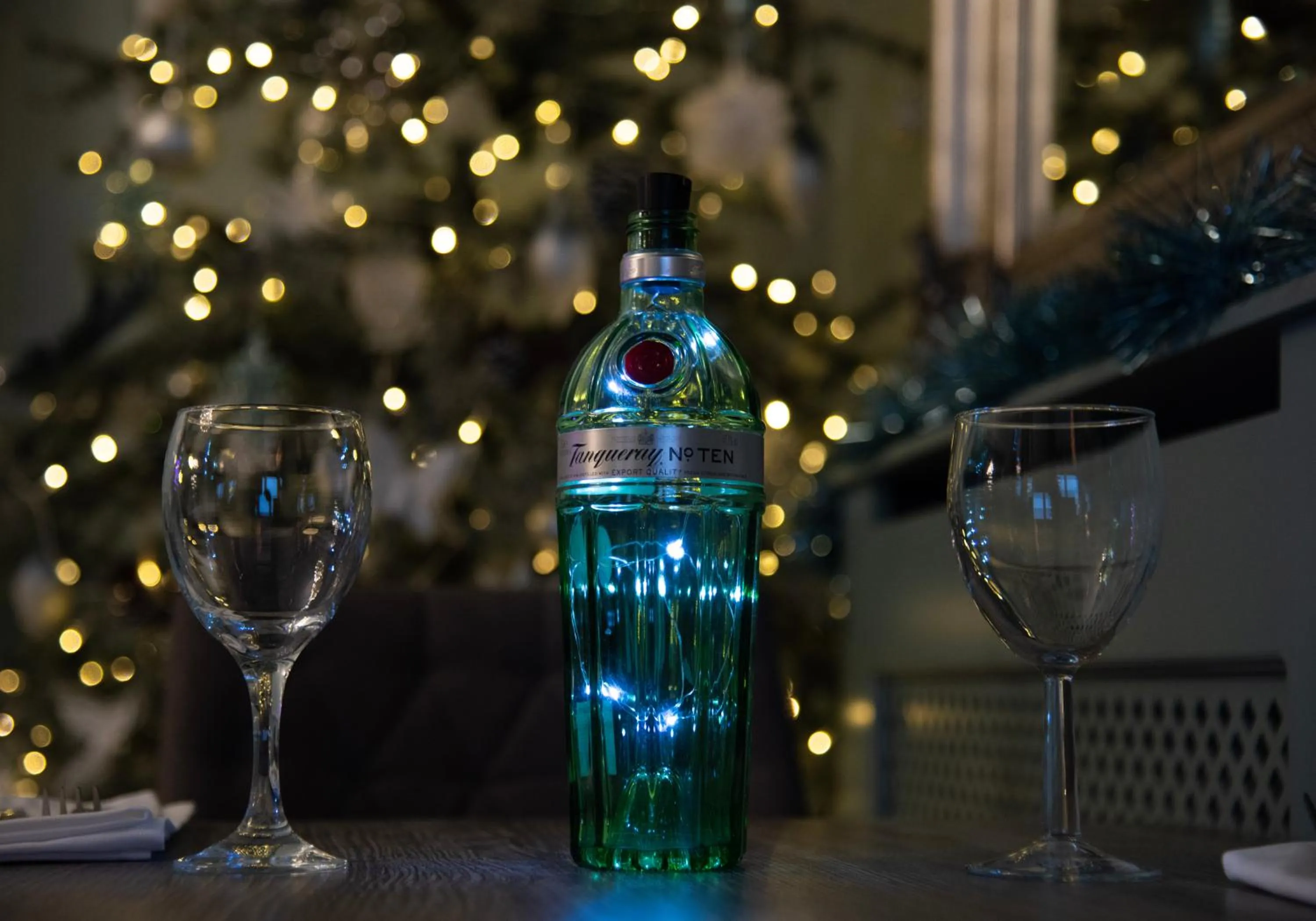 Food and drinks in East Beach Hotel