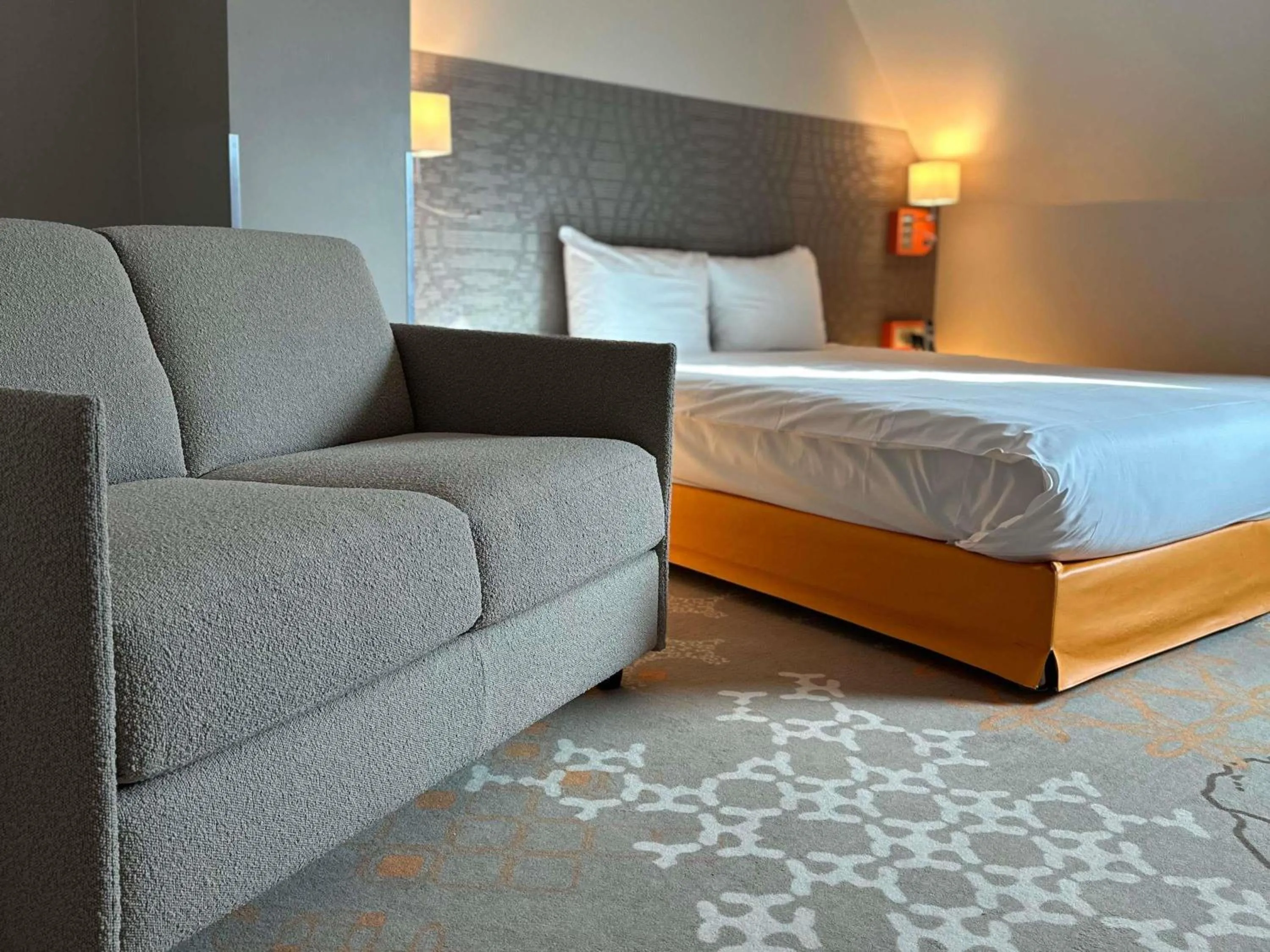 Other, Bed in ibis Styles Tours Centre