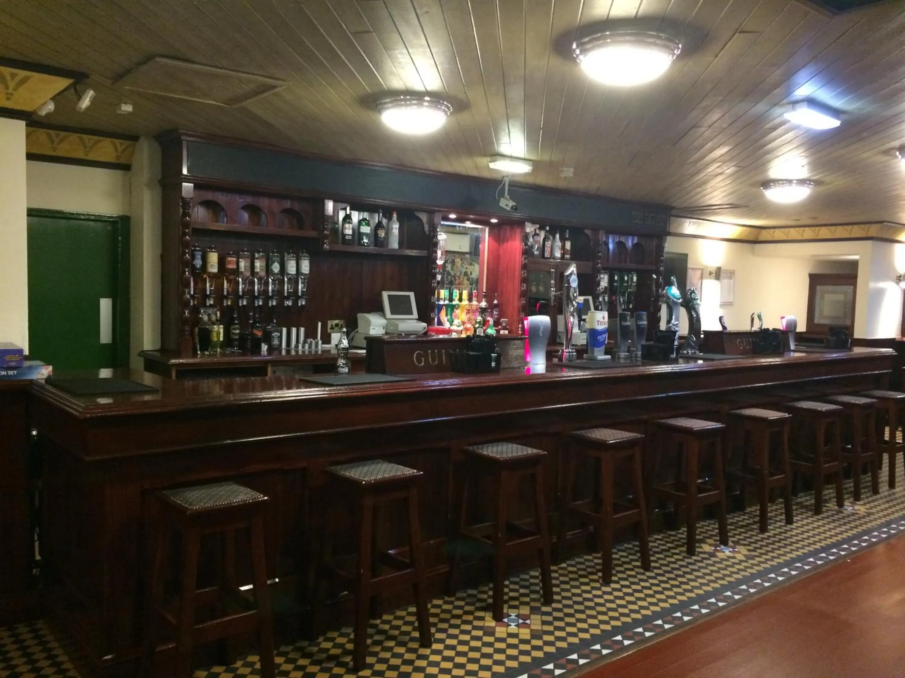 Alcoholic drinks in The Britannia Nottingham Hotel