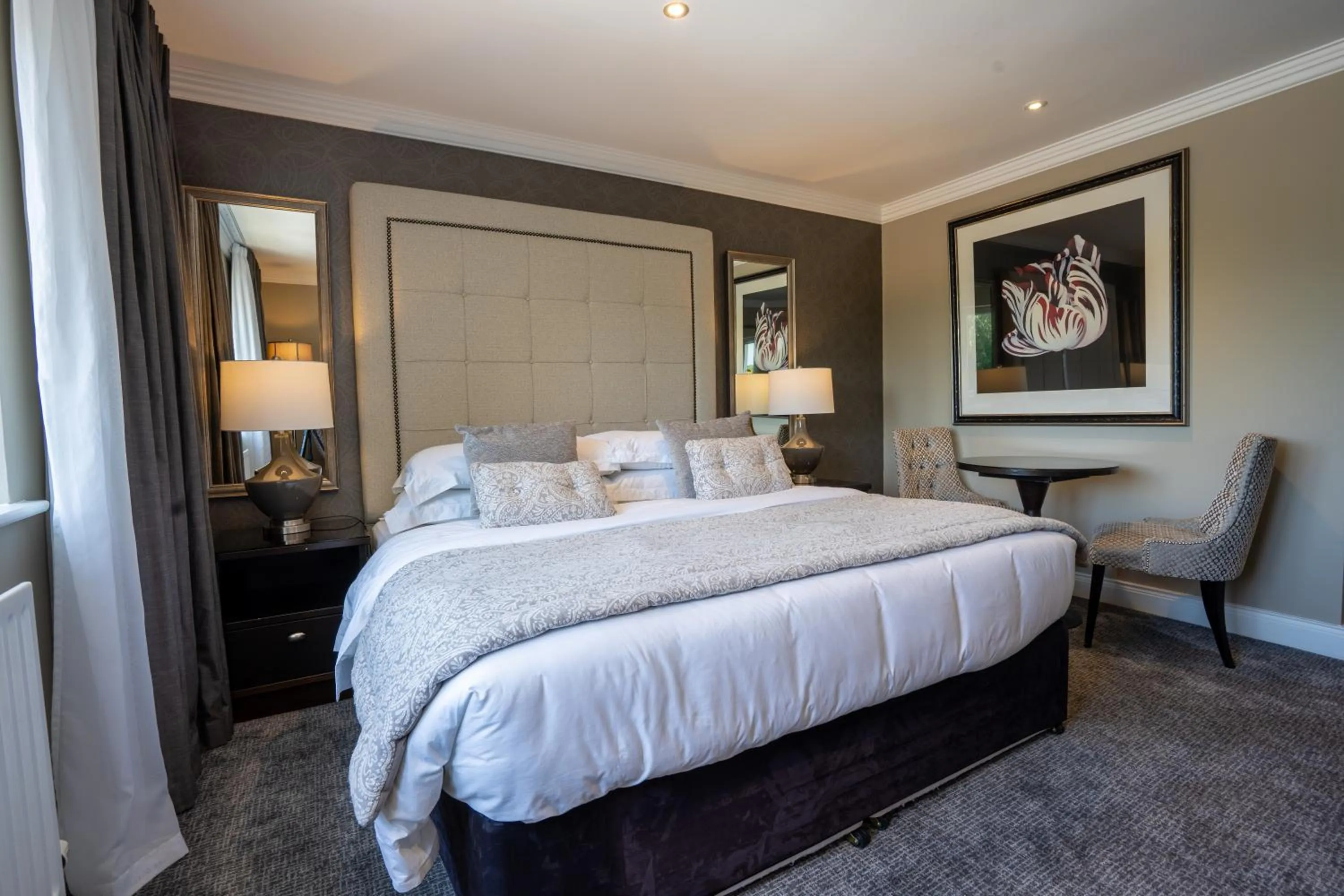 Bed in Killarney Oaks Hotel