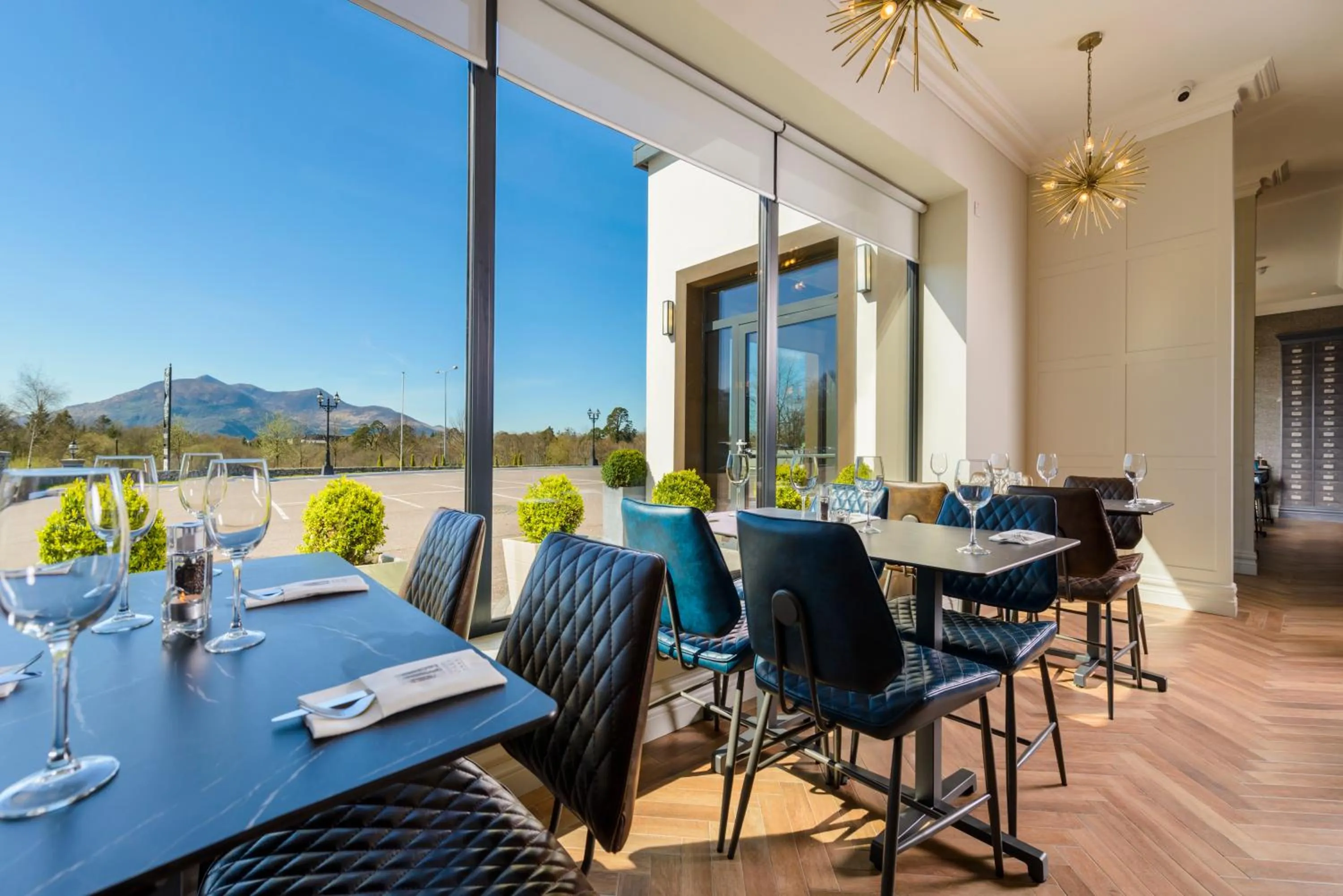 Restaurant/places to eat in Killarney Oaks Hotel