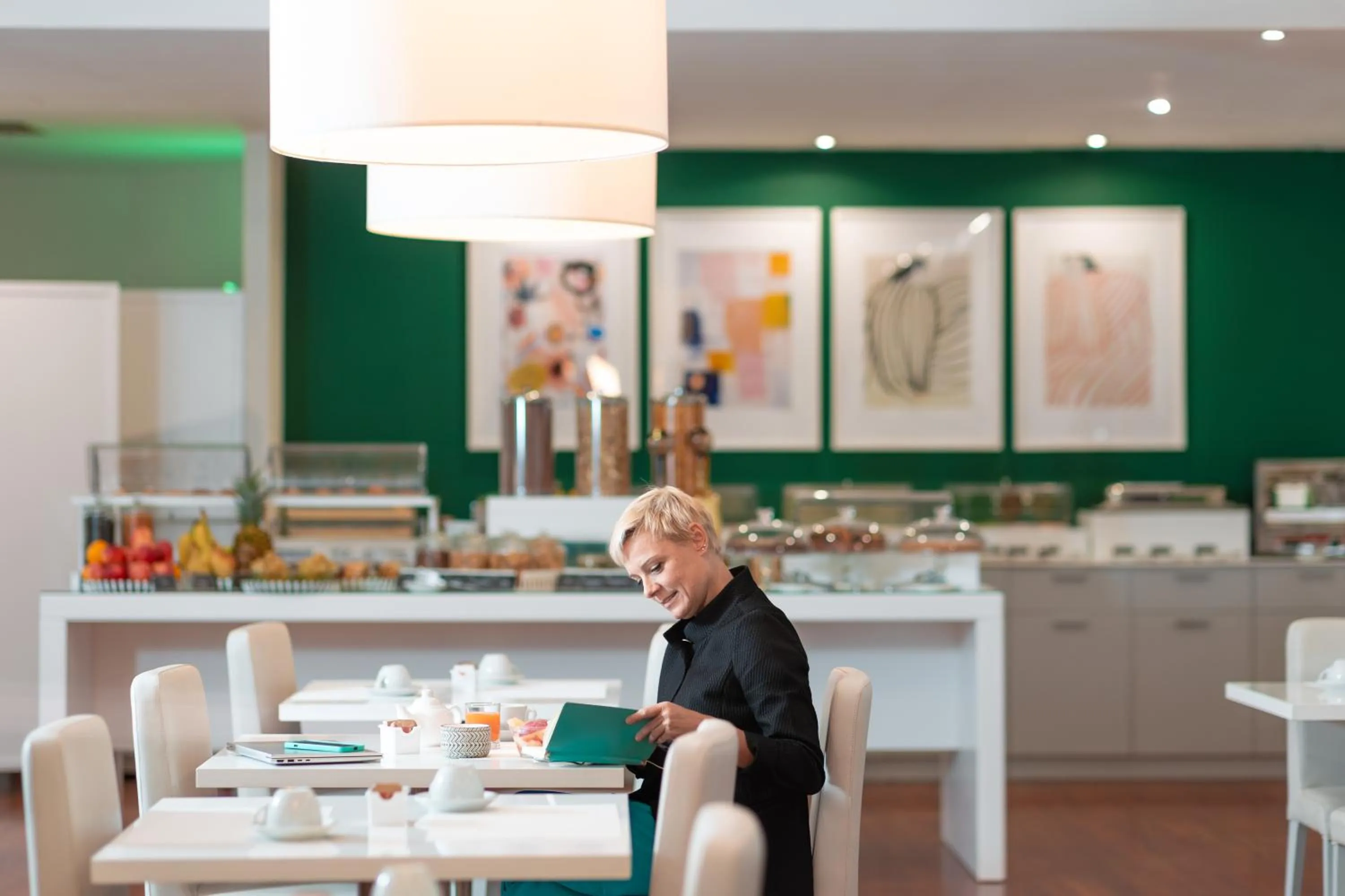 People in Phi Hotel Garden Area Roma Eur