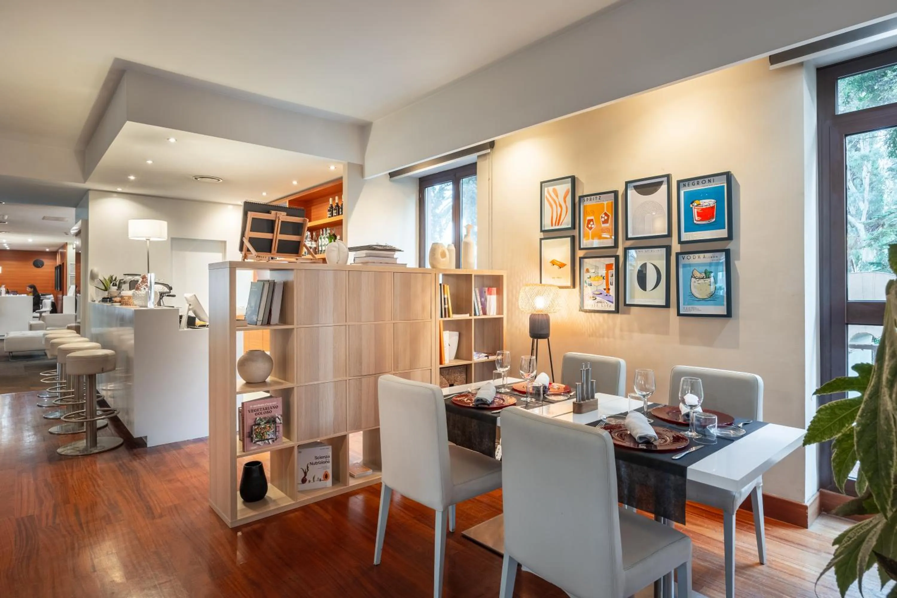 Lounge or bar in Phi Hotel Garden Area Roma Eur