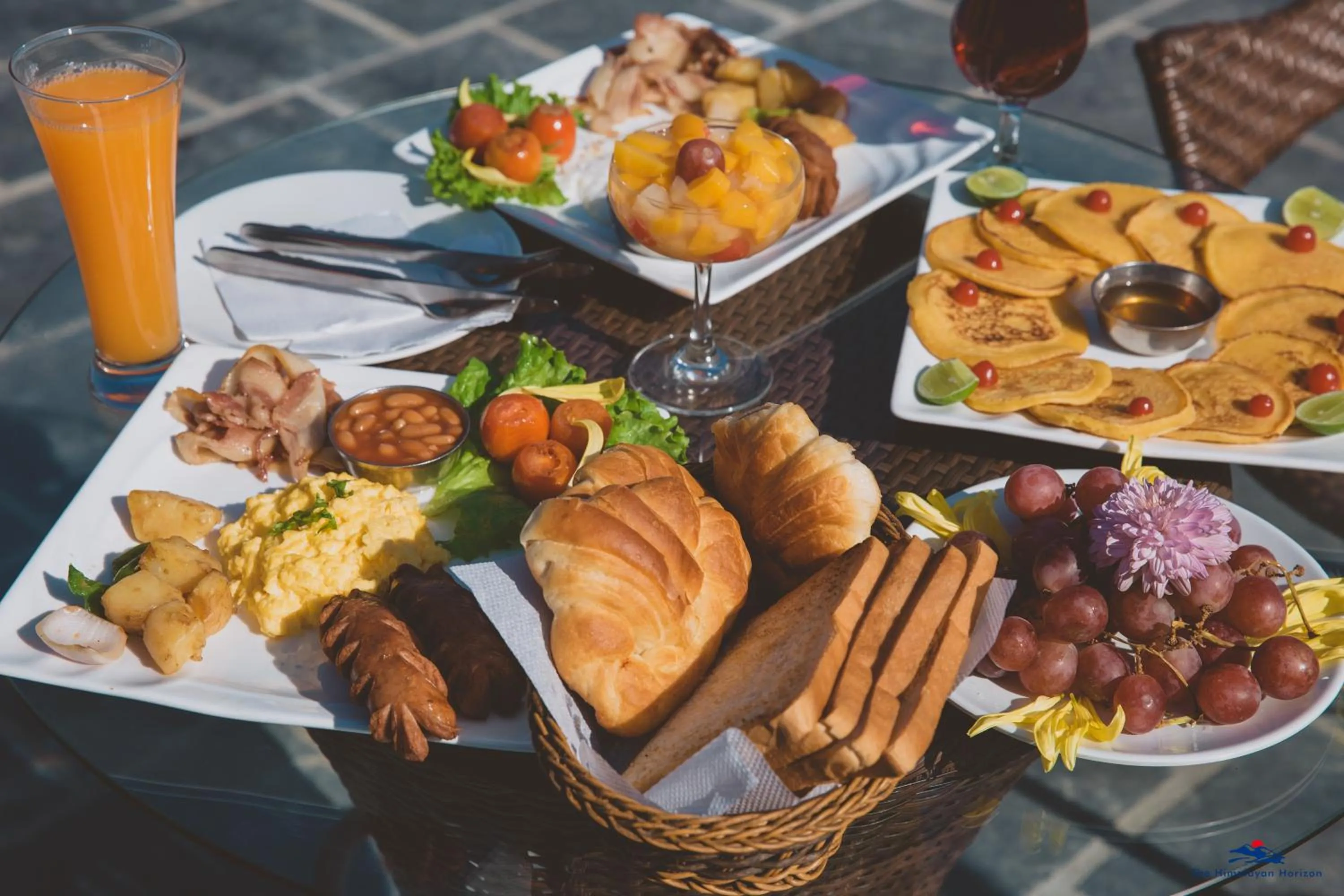 Breakfast in Himalayan Horizon