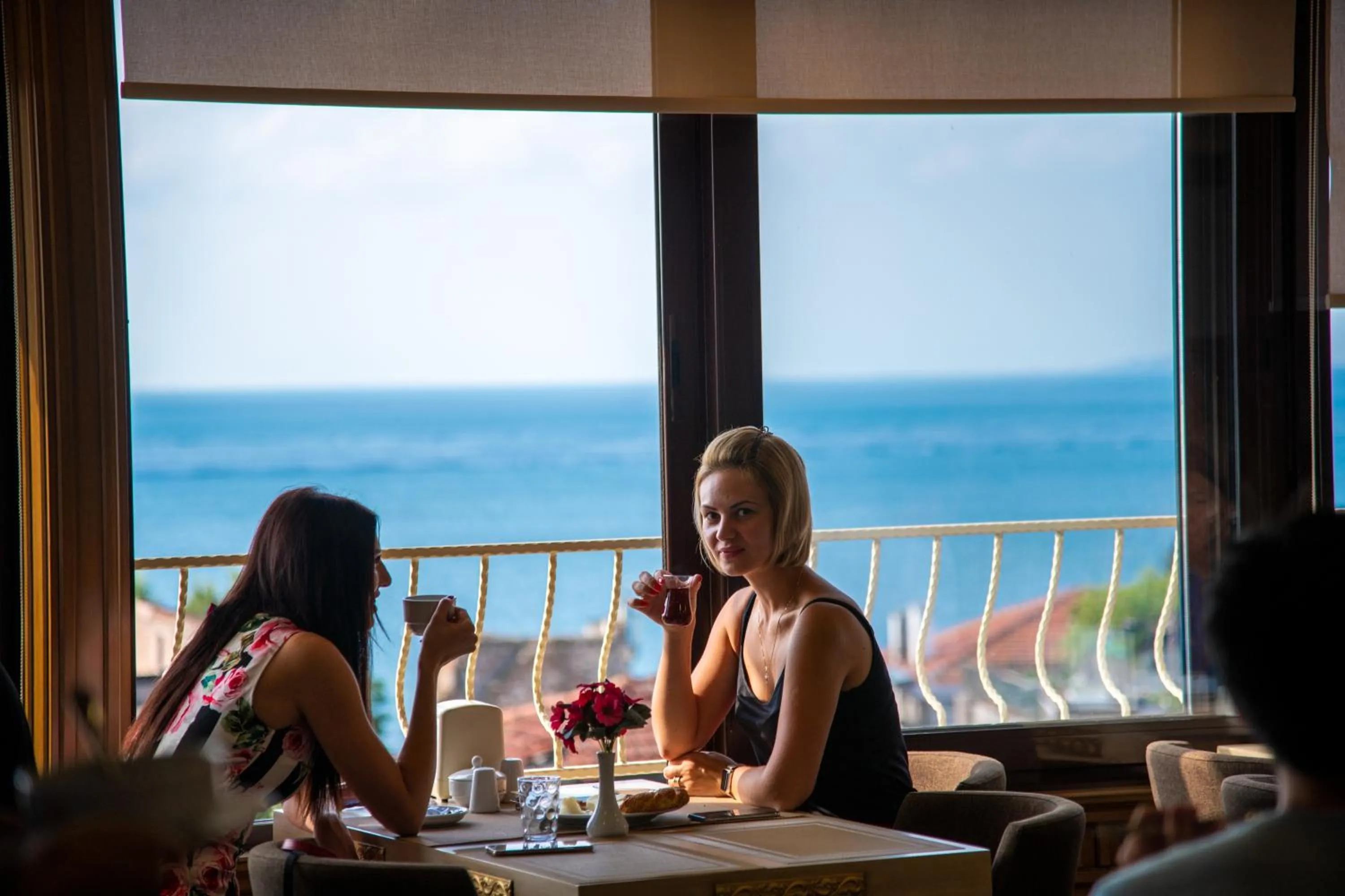 Restaurant/places to eat in Kaftan Hotel