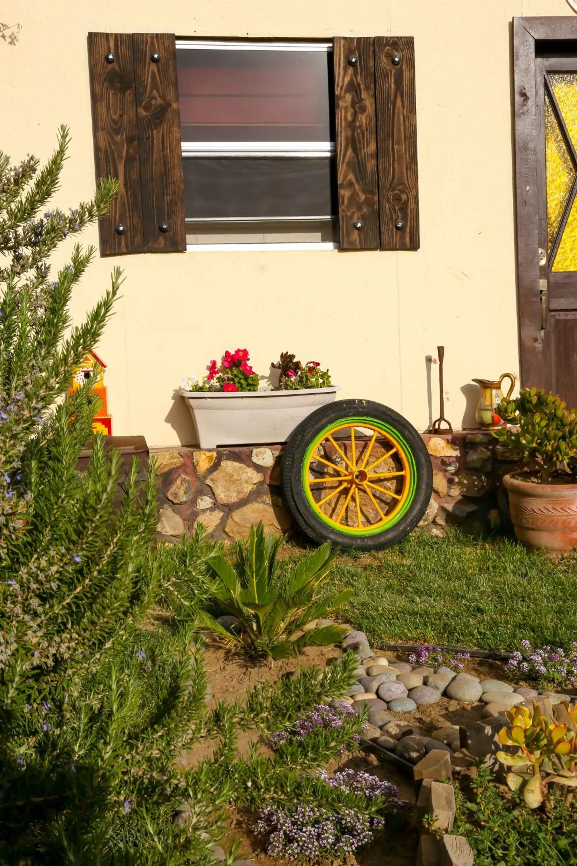 Property building in Fernabella's Lodge