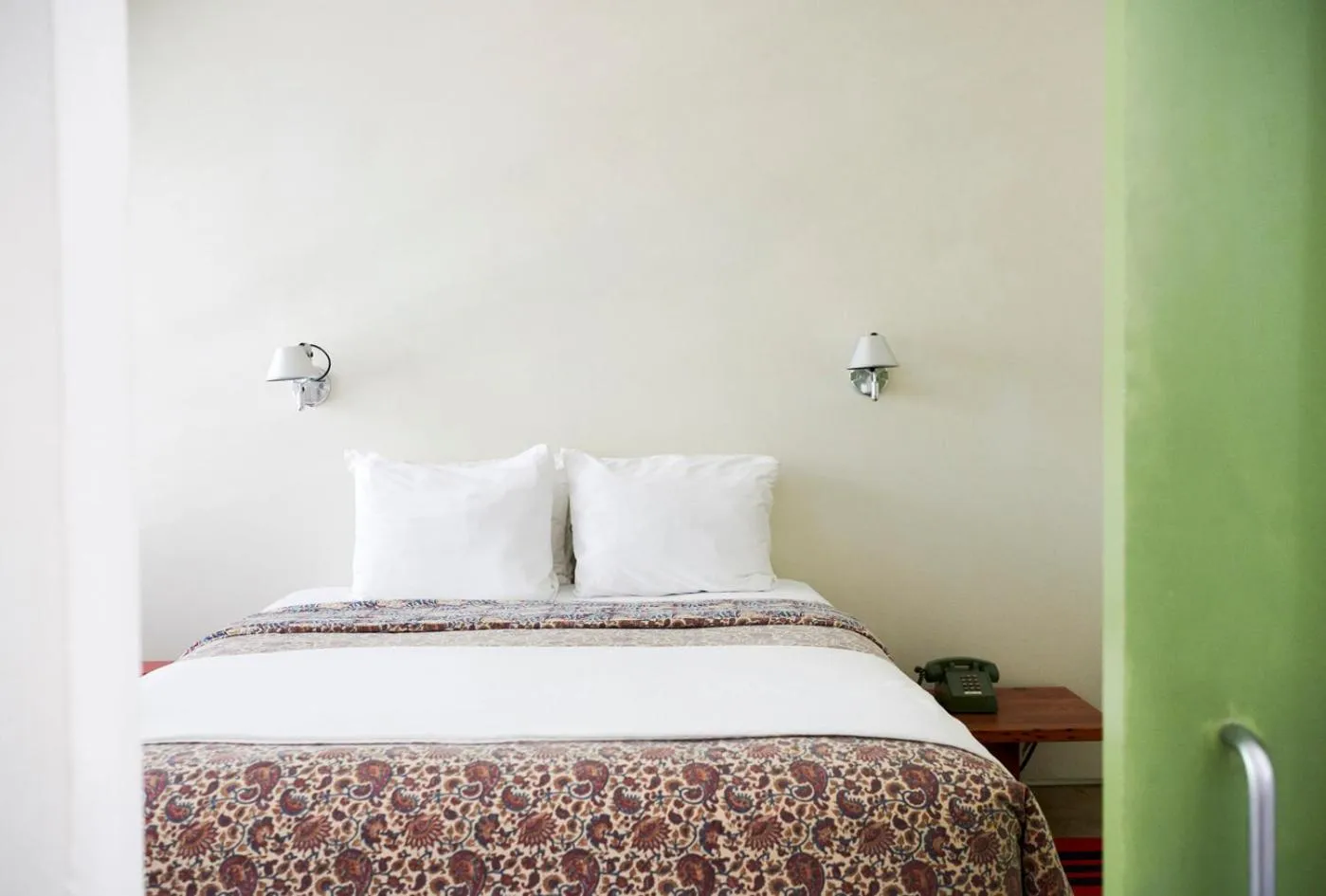 Bed in Hotel San Jose