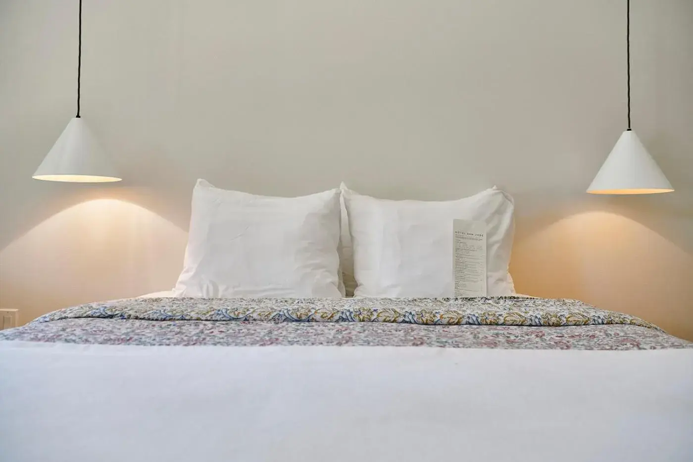 Superior Queen Room in Hotel San Jose Superior Queen Room in Hotel San Jose