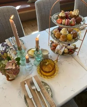 The Lansdowne Kenmare