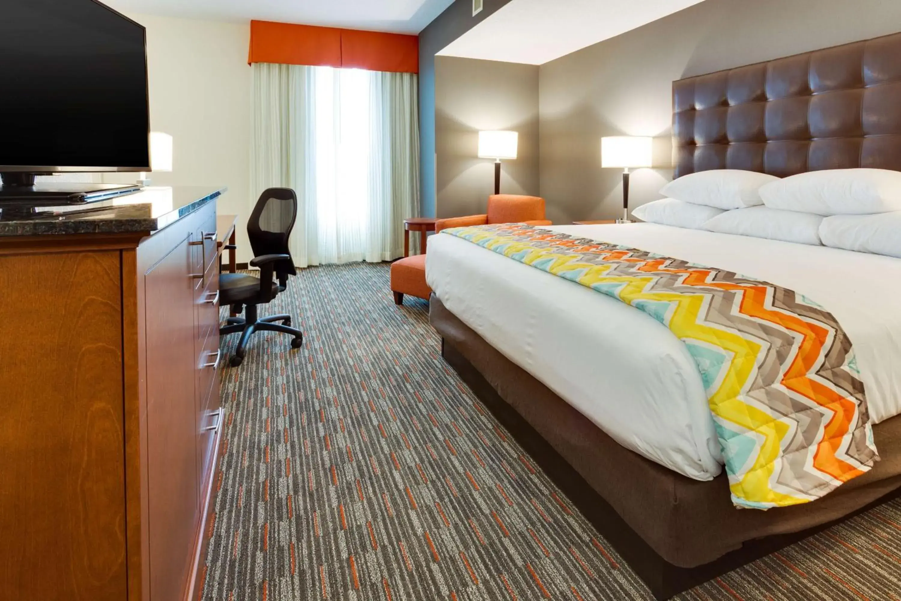 Spacious King Room- High Floor in Drury Inn & Suites Fort Myers Airport FGCU Spacious King Room- High Floor in Drury Inn & Suites Fort Myers Airport FGCU